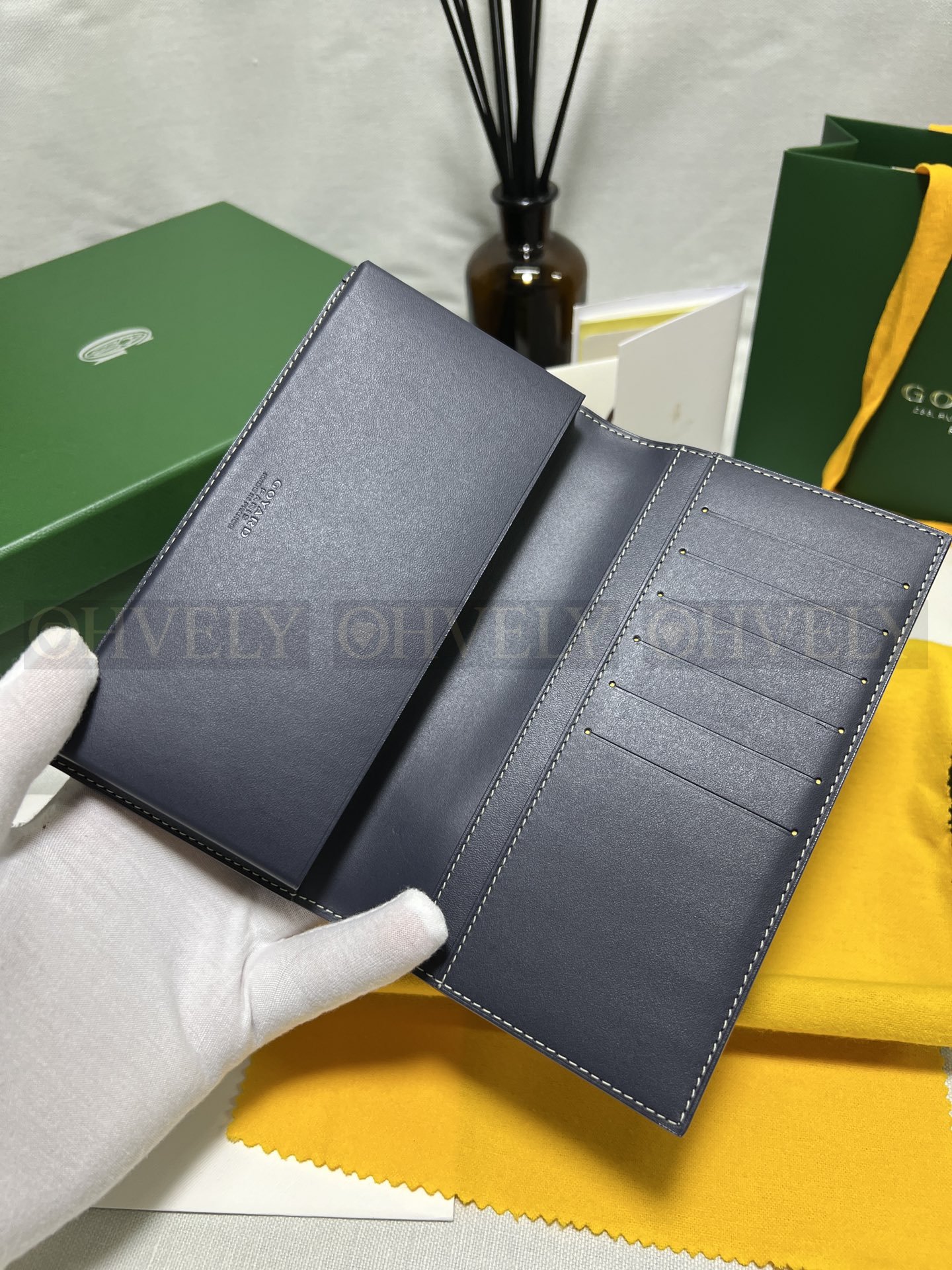 GOYARD 고야드 리슐리외 롱 수납 월렛 다크블루 상품 썸네일
