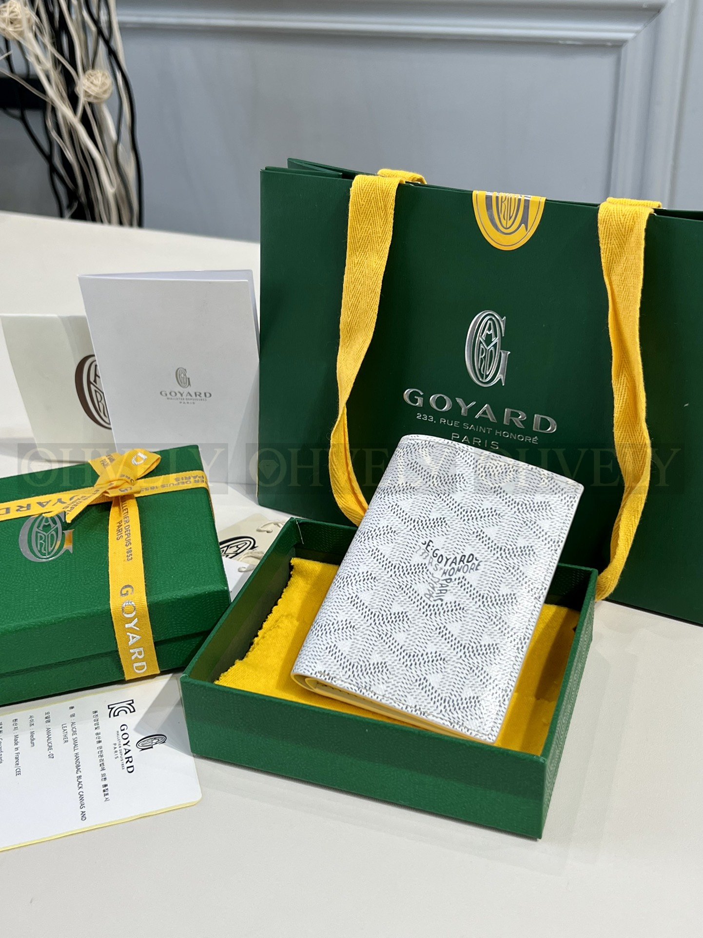 GOYARD 고야드 인서트 빅투아르 카드 홀더 화이트