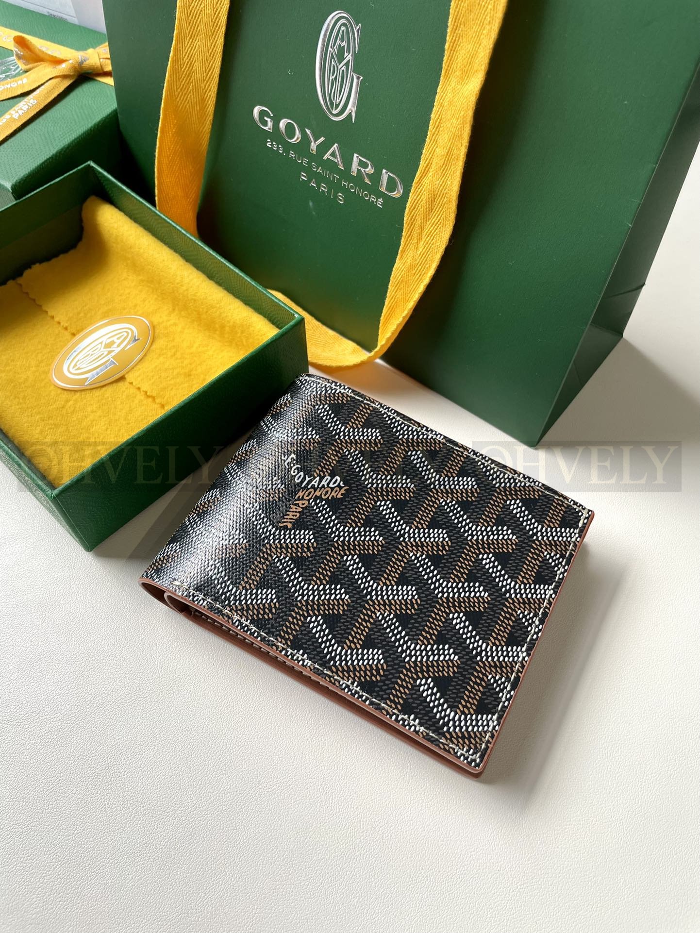 GOYARD 고야드 빅투아르 반지갑 블랙&브라운 상품 썸네일