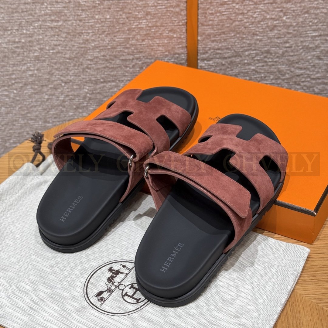 HERMÈS 에르메스 칩레 샌들 샤무아 카프스킨 & 블랙 로버 솔 (Vintage rose) 상품 썸네일
