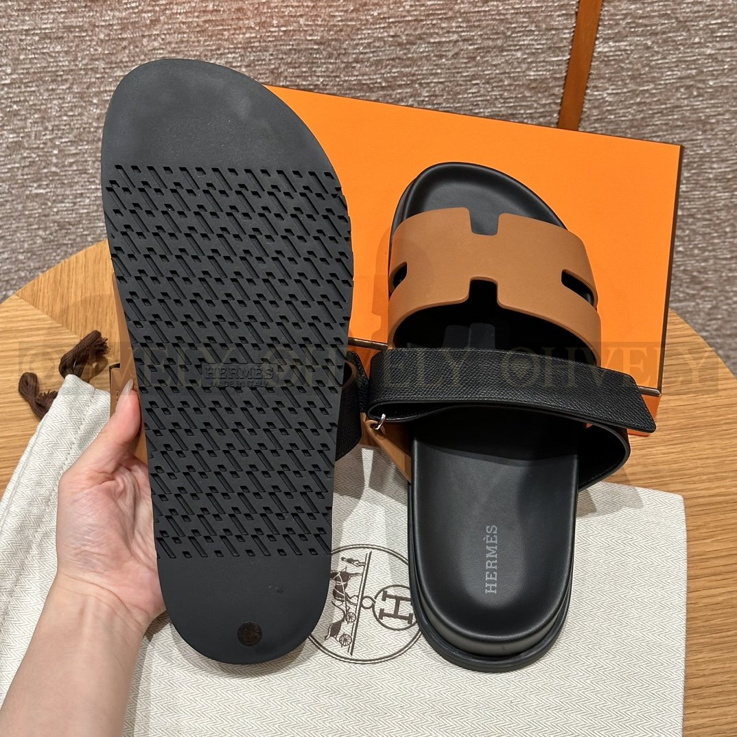 HERMÈS 에르메스 칩레 샌들 박스 카프스킨 & 블랙 로버 솔 (네츄럴/ 블랙) 상품 썸네일