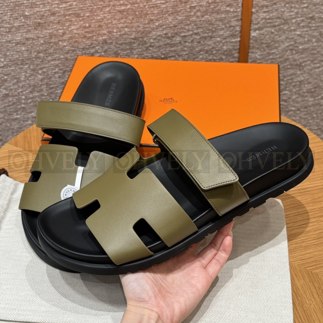 HERMÈS 에르메스 칩레 샌들 박스 카프스킨 & 블랙 로버 솔 (네츄럴/ 블랙) 상품 썸네일