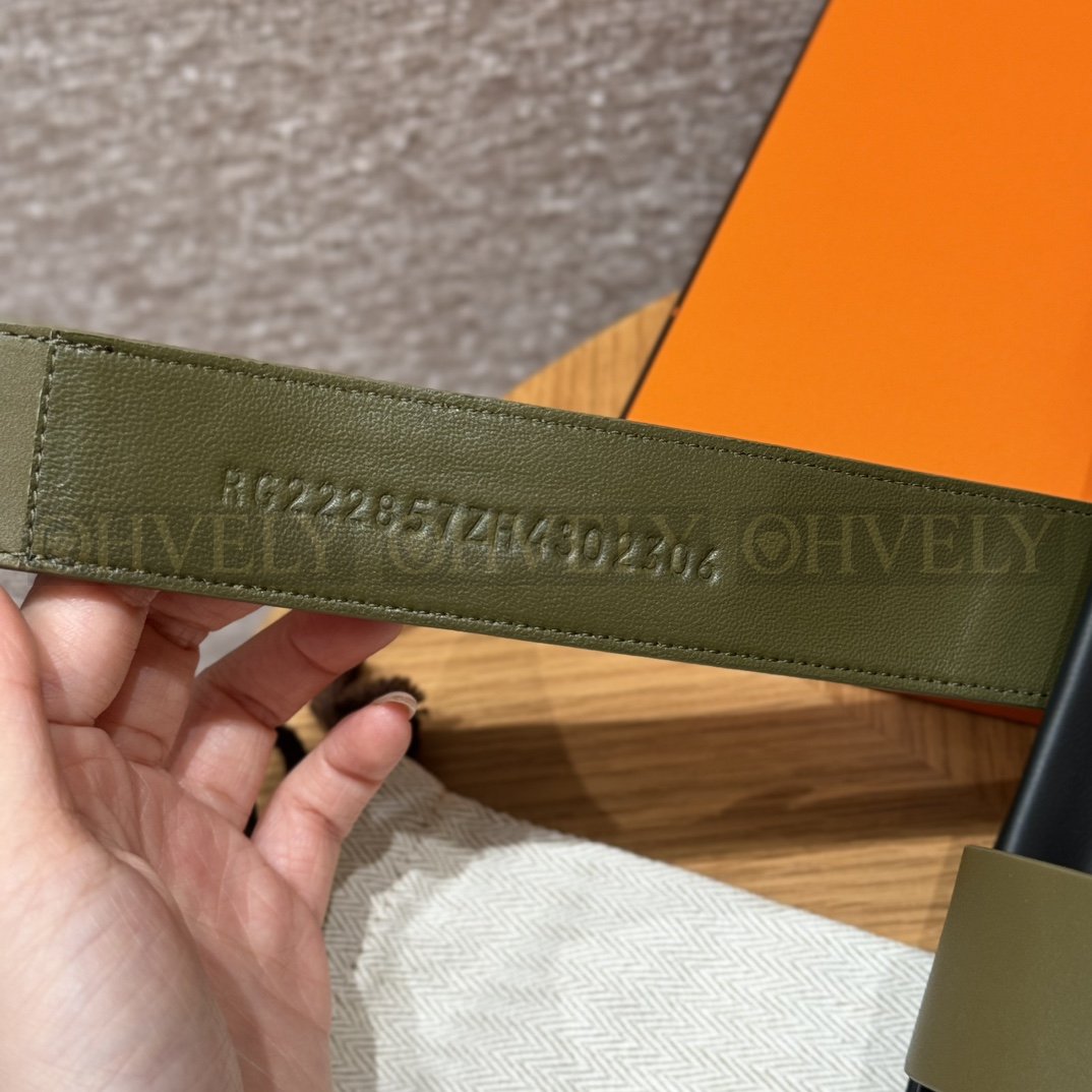 HERMÈS 에르메스 칩레 샌들 박스 카프스킨 & 블랙 로버 솔 (네츄럴/ 블랙) 상품 썸네일