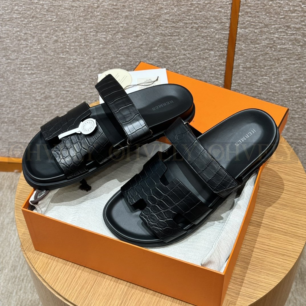 HERMÈS 에르메스 치프레 샌들 매트 엘리게이터 & 블랙 로버 솔 (Nior) 상품 썸네일