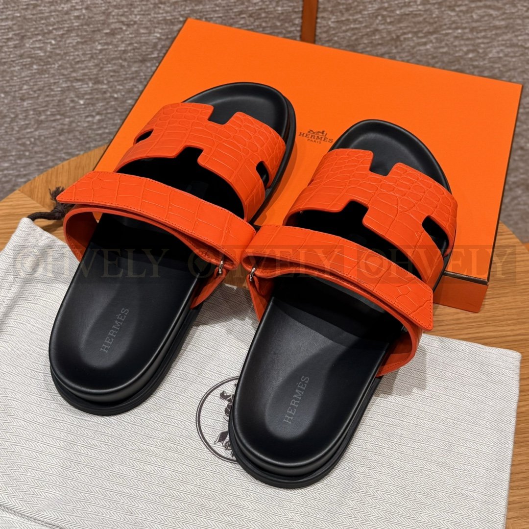 HERMÈS 에르메스 치프레 샌들 매트 엘리게이터 & 블랙 로버 솔 (Orange) 상품 썸네일