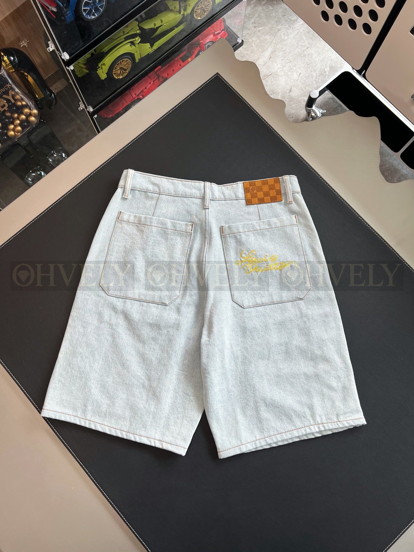 【 ZP버전 】루이비통 Louis Vuitton 모노그램 플라워 시그니처 데님 쇼츠 상품 썸네일