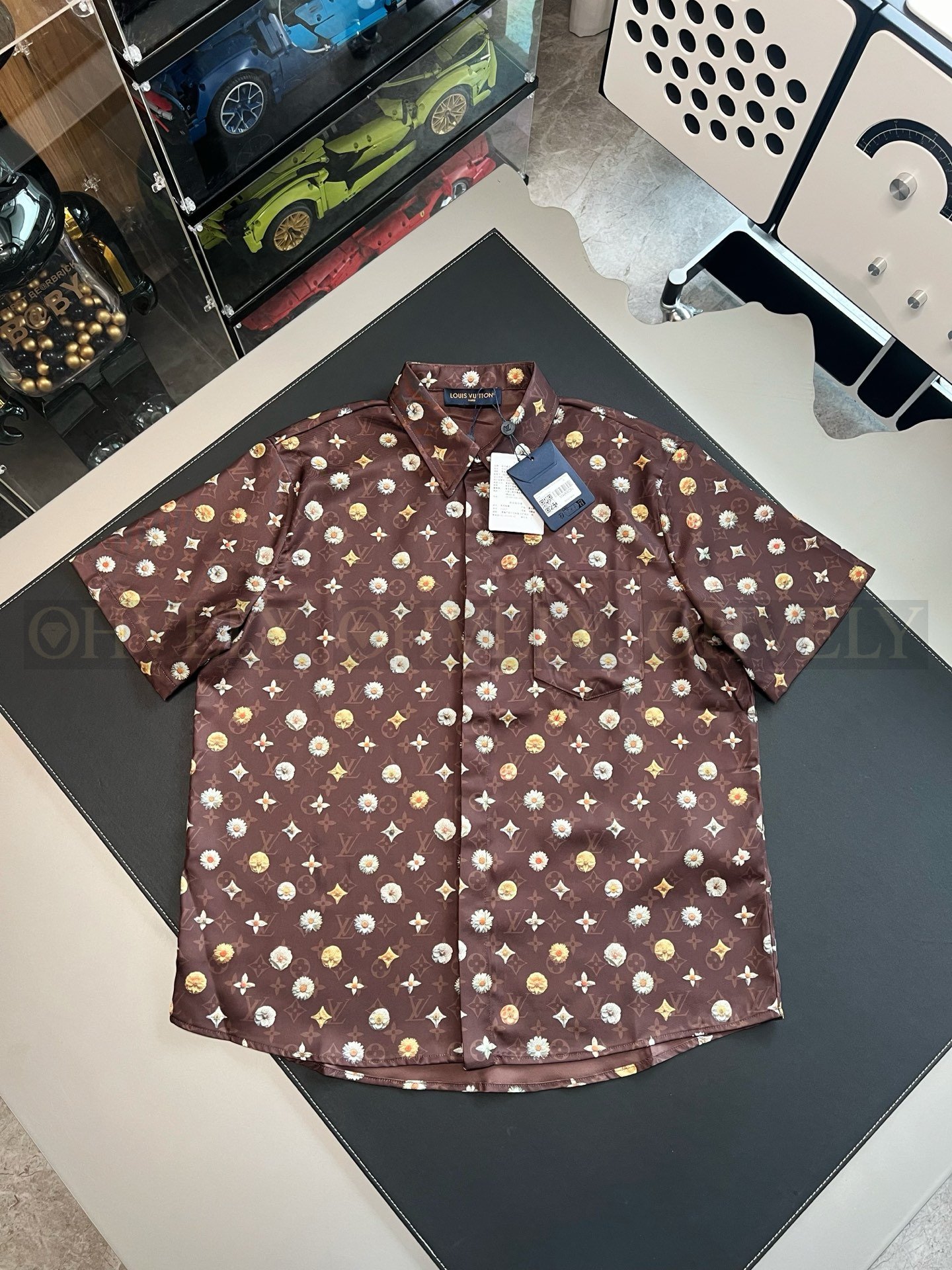 【 ZP버전 】루이비통 Louis Vuitton 모노그램 데이지 플라워 프린트 셔츠 & 쇼츠 세트 상품 썸네일