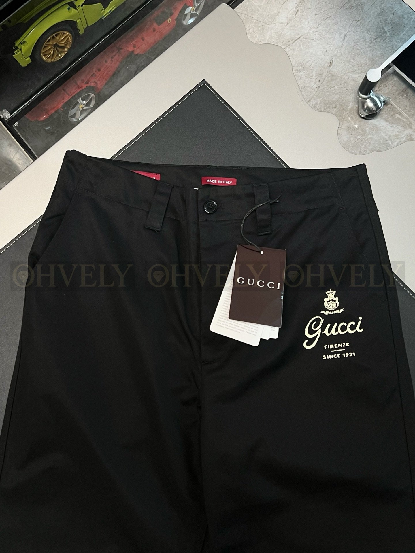【 ZP버전 】구찌 Gucci 크레스트 쉴드 프린트 코튼 트월 팬츠 상품 썸네일