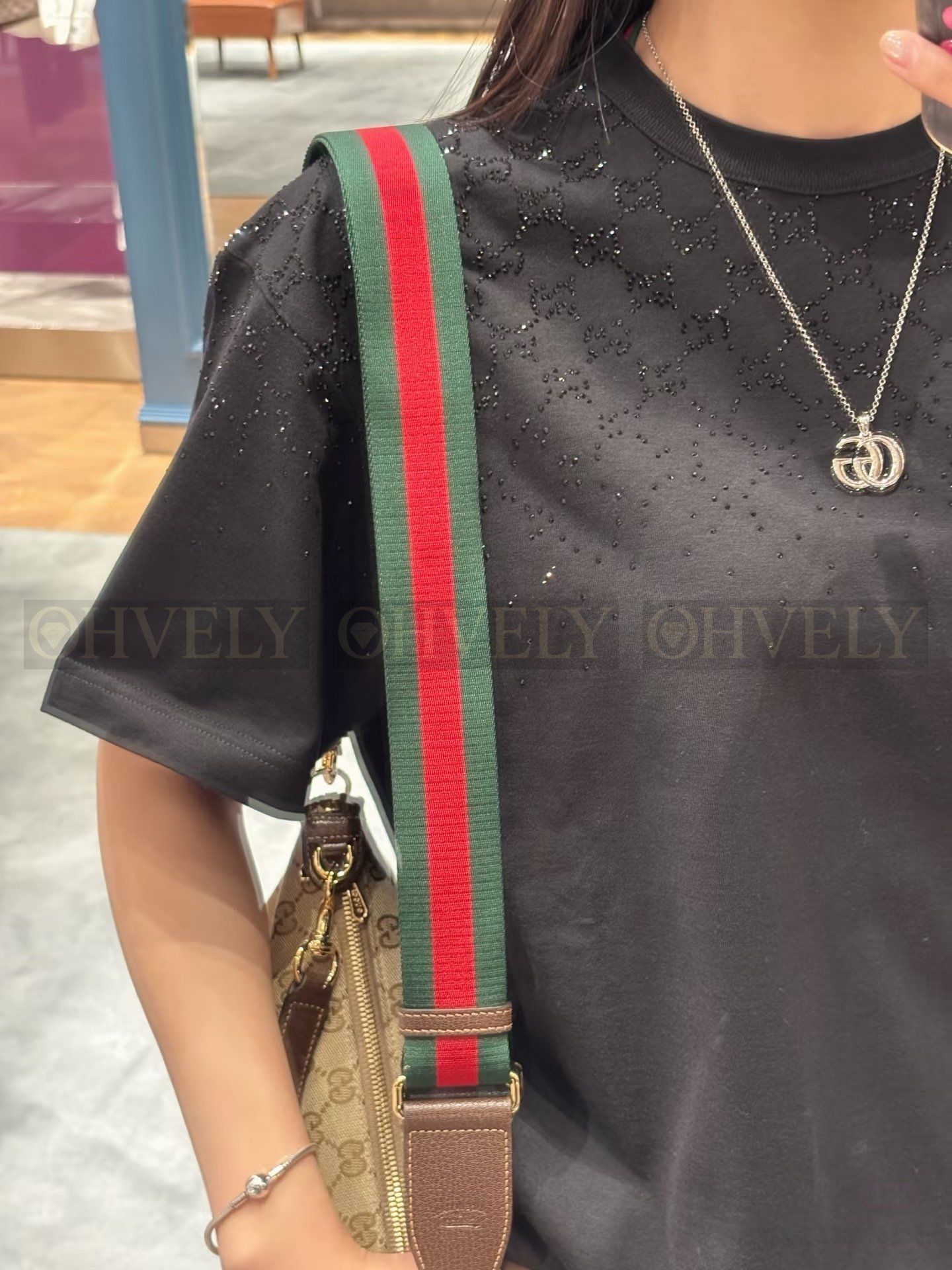 【 ZP버전 】구찌 Gucci GG 크리스털 그라데이션 티셔츠 상품 썸네일