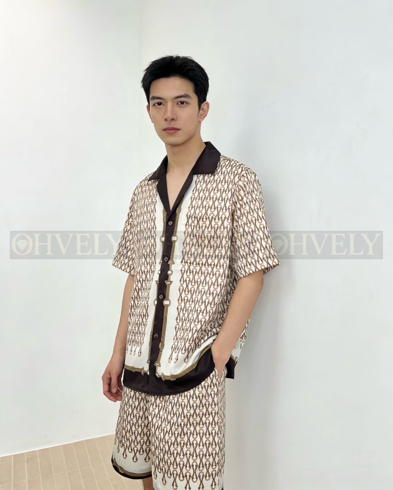【 ZP버전 】구찌 Gucci 호스빗 체인 프린트 실크 반바지 상품 썸네일