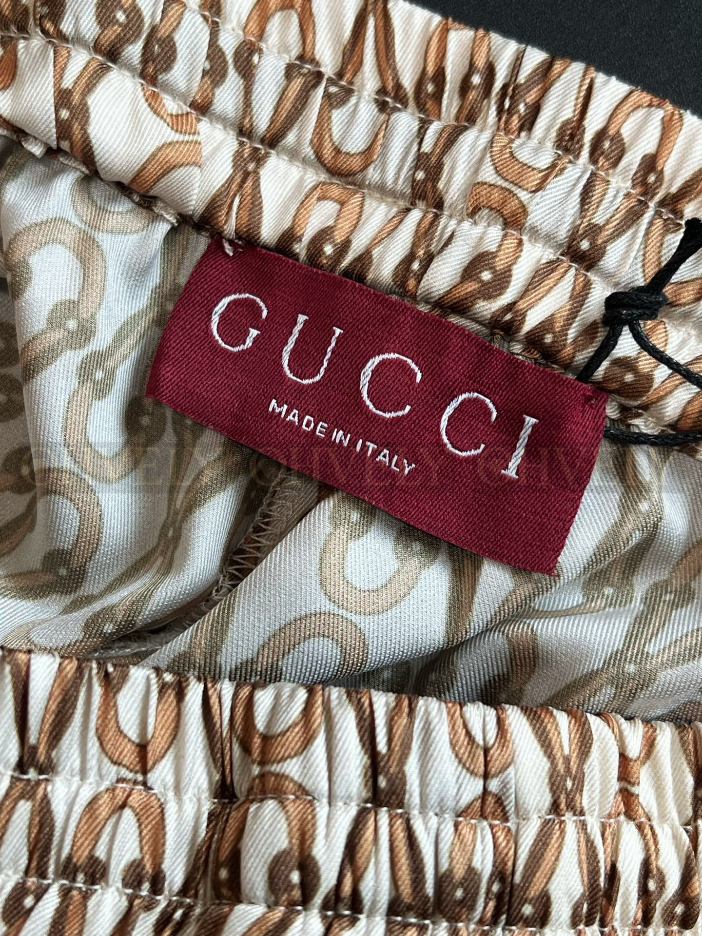 【 ZP버전 】구찌 Gucci 호스빗 체인 프린트 실크 반바지 상품 썸네일