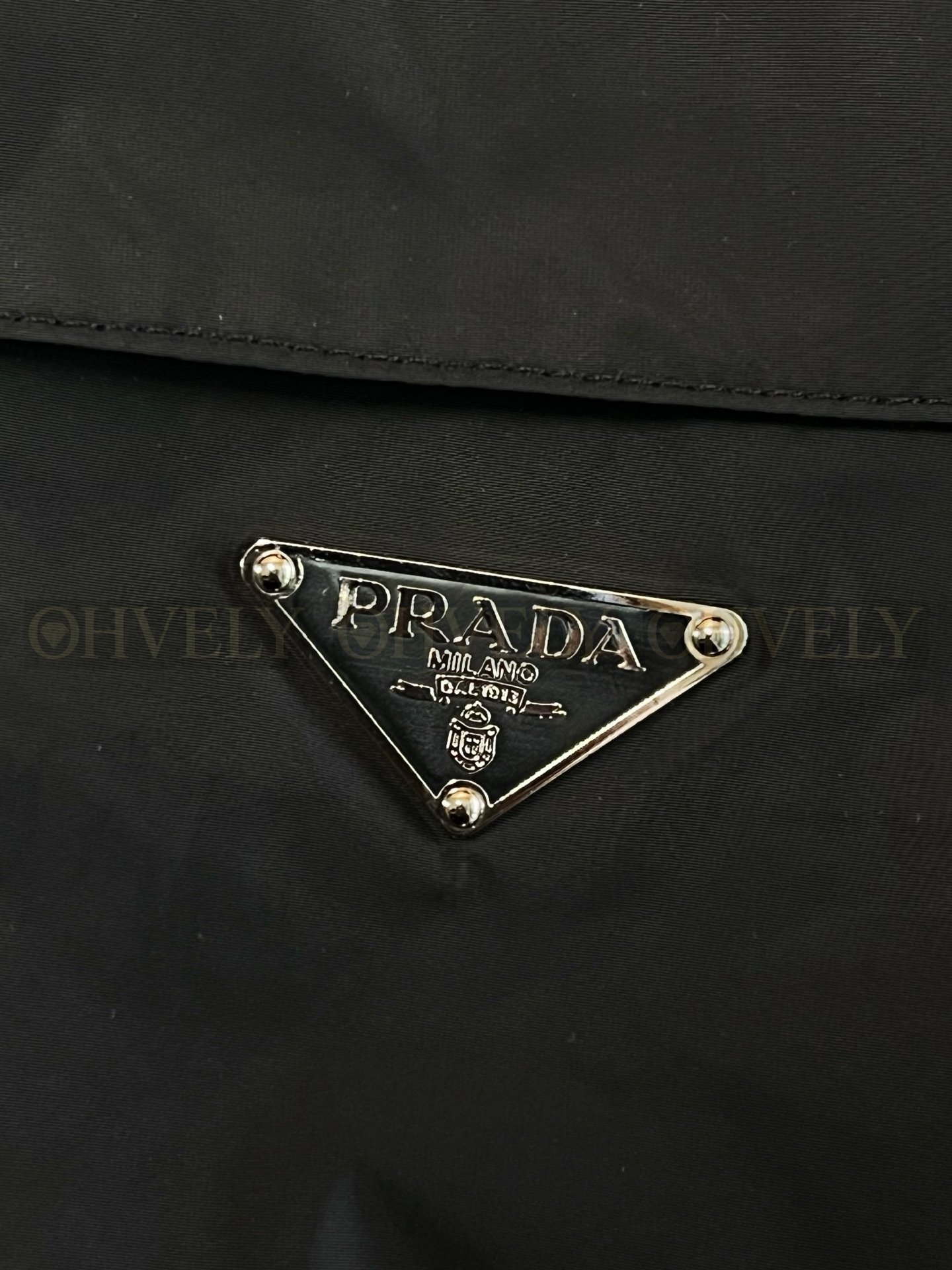 【 ZP버전 】프라다 PRADA 삼각 로고 리나일론 카고 반바지 상품 썸네일