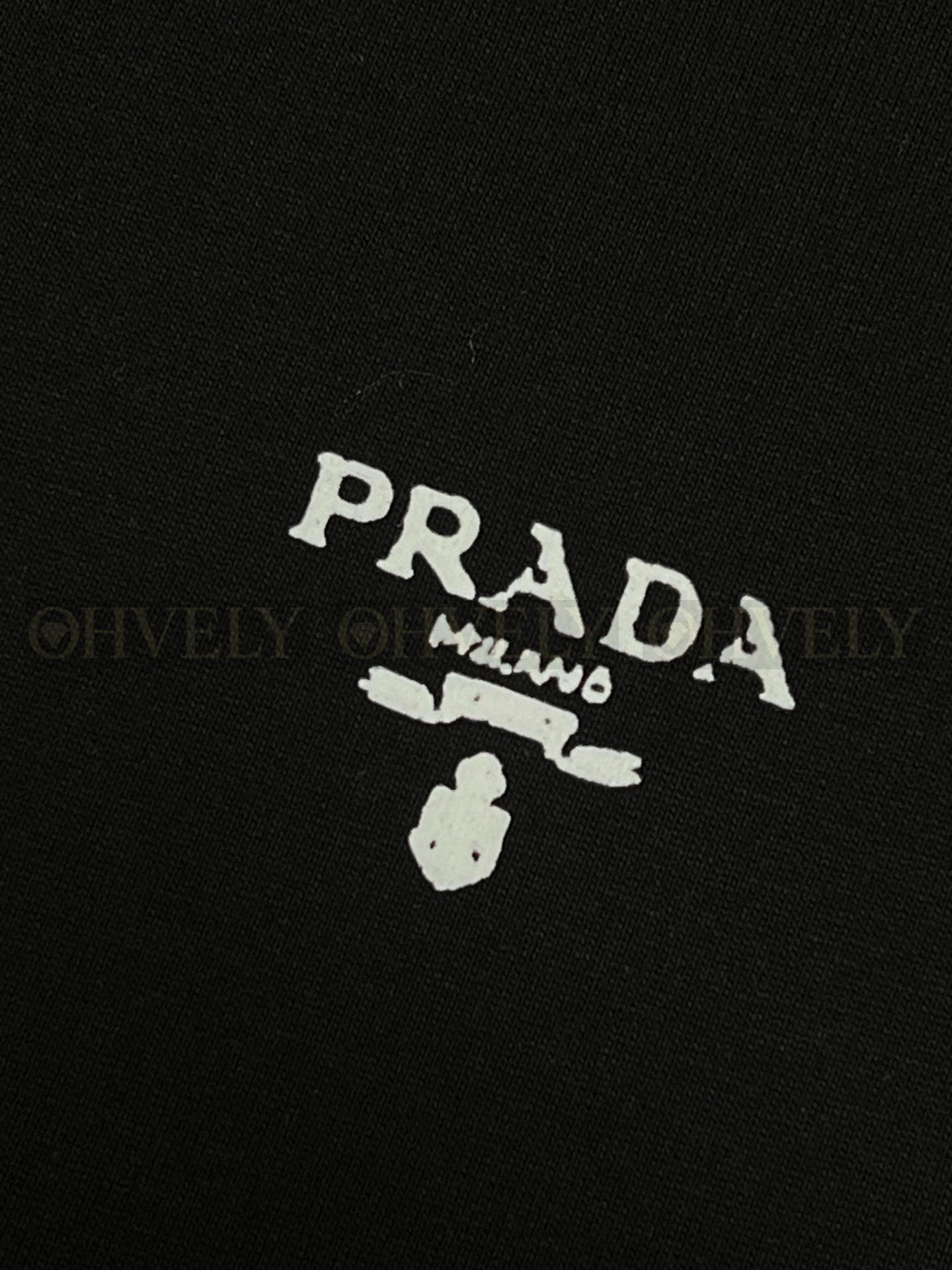 【 ZP버전 】프라다 PRADA 배색 로고 패치 반팔 티셔츠 상품 썸네일