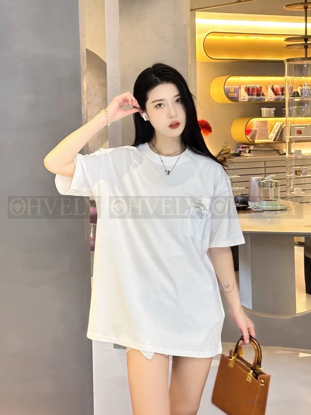【 ZP버전 】프라다 Prada 리나일론 포켓 코튼 티셔츠 상품 썸네일