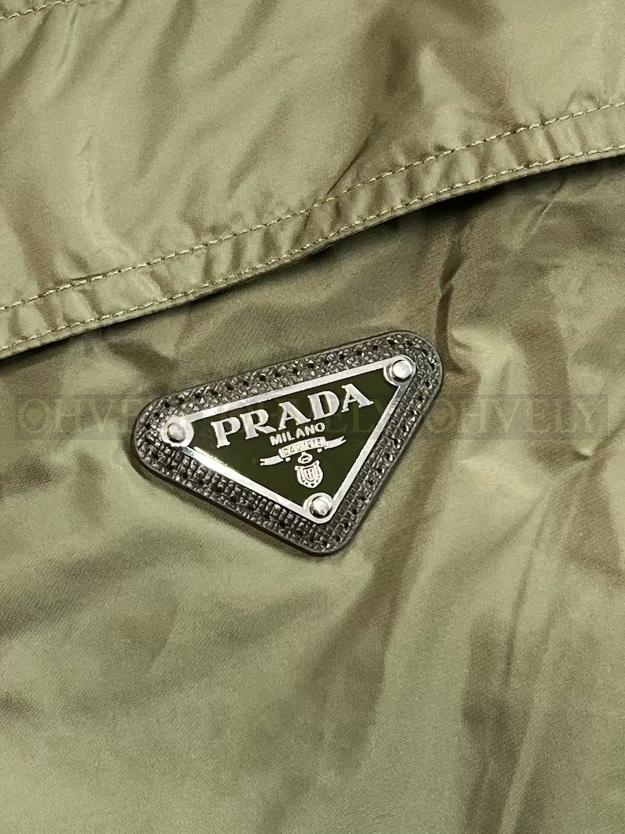 【 ZP버전 】프라다 Prada 리나일론 반팔 셔츠 자켓 상품 썸네일