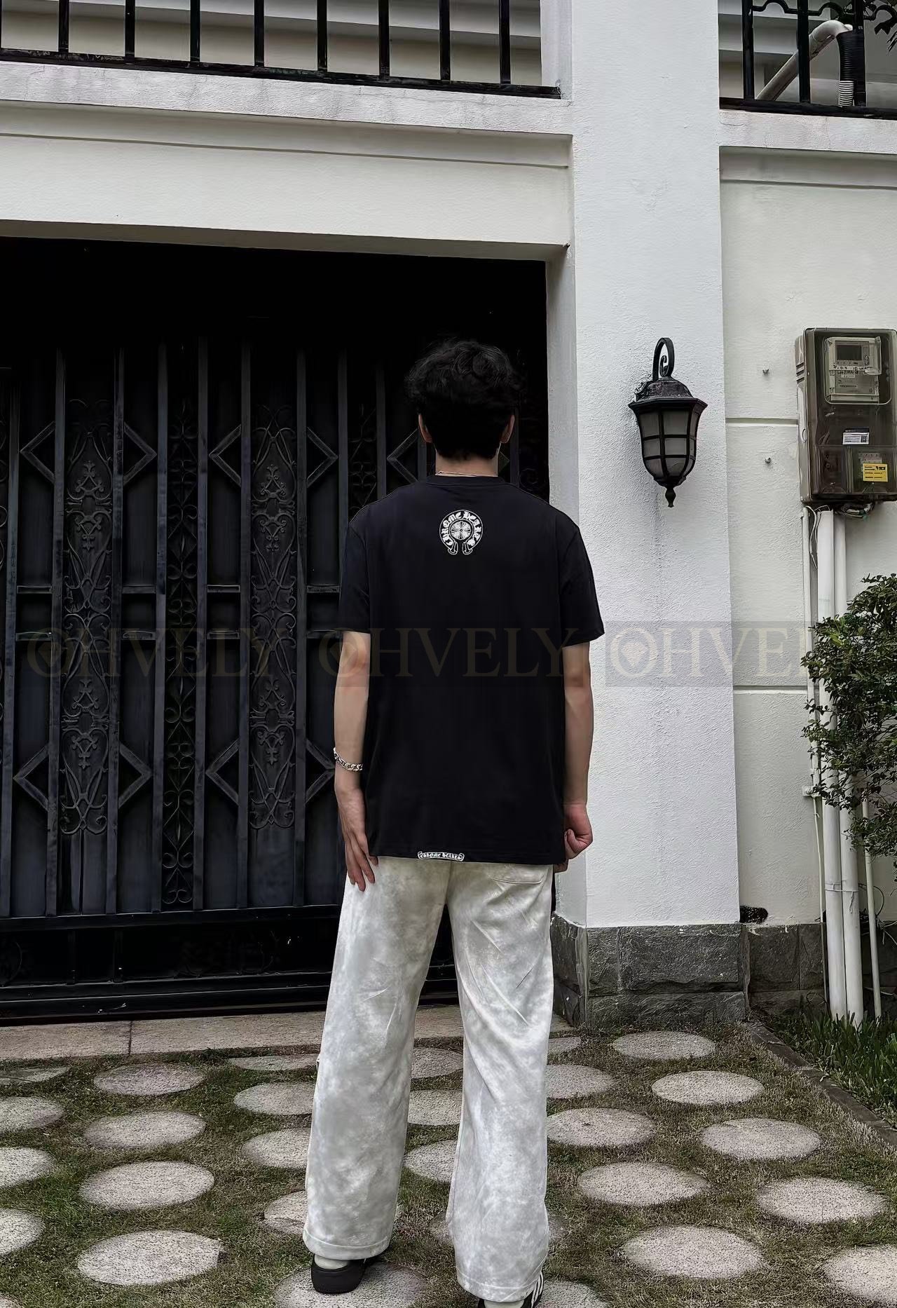 【 ZP버전 】크롬하츠 Chrome Hearts 대거 로고 포켓 반팔 티셔츠 상품 썸네일