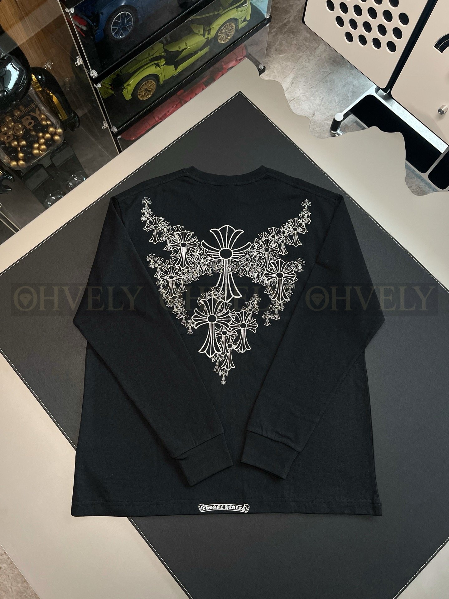 【 ZP버전 】크롬하츠 Chrome Hearts 멀티 세메터리 크로스 로고 롱슬리브 티셔츠 상품 썸네일