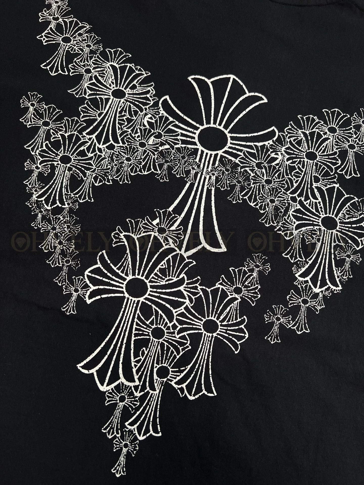 【 ZP버전 】크롬하츠 Chrome Hearts 멀티 세메터리 크로스 로고 롱슬리브 티셔츠 상품 썸네일