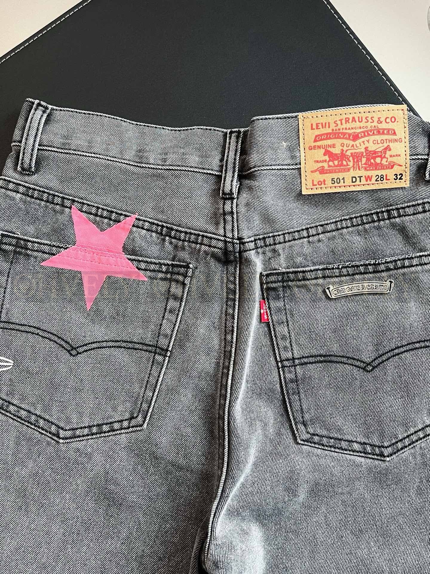 【 ZP버전 】크롬하츠 Chrome Hearts 핑크 화이트 스타 패치 빈티지 데님 팬츠 상품 썸네일
