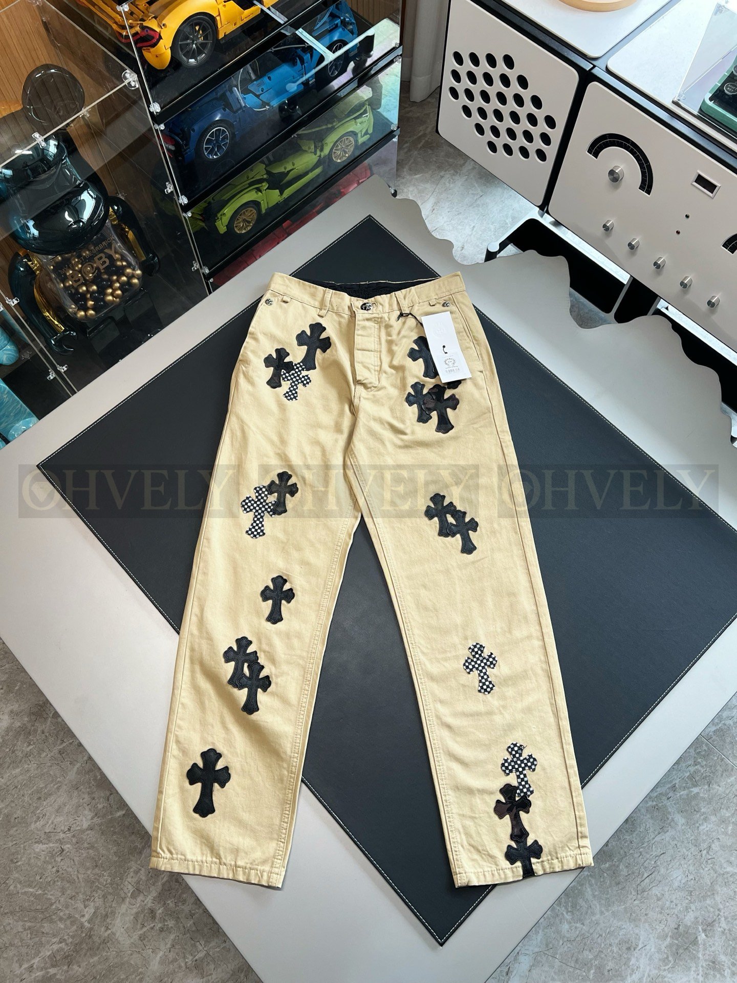 【 ZP버전 】크롬하츠 Chrome Hearts 카키 블랙 멀티 크로스 패치 워크 팬츠 상품 썸네일
