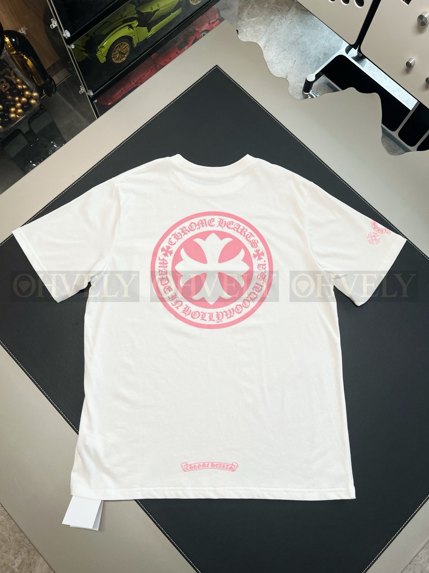 【 ZP버전 】크롬하츠 Chrome Hearts 핑크 서클 로고 플러스 반팔 티셔츠 상품 썸네일
