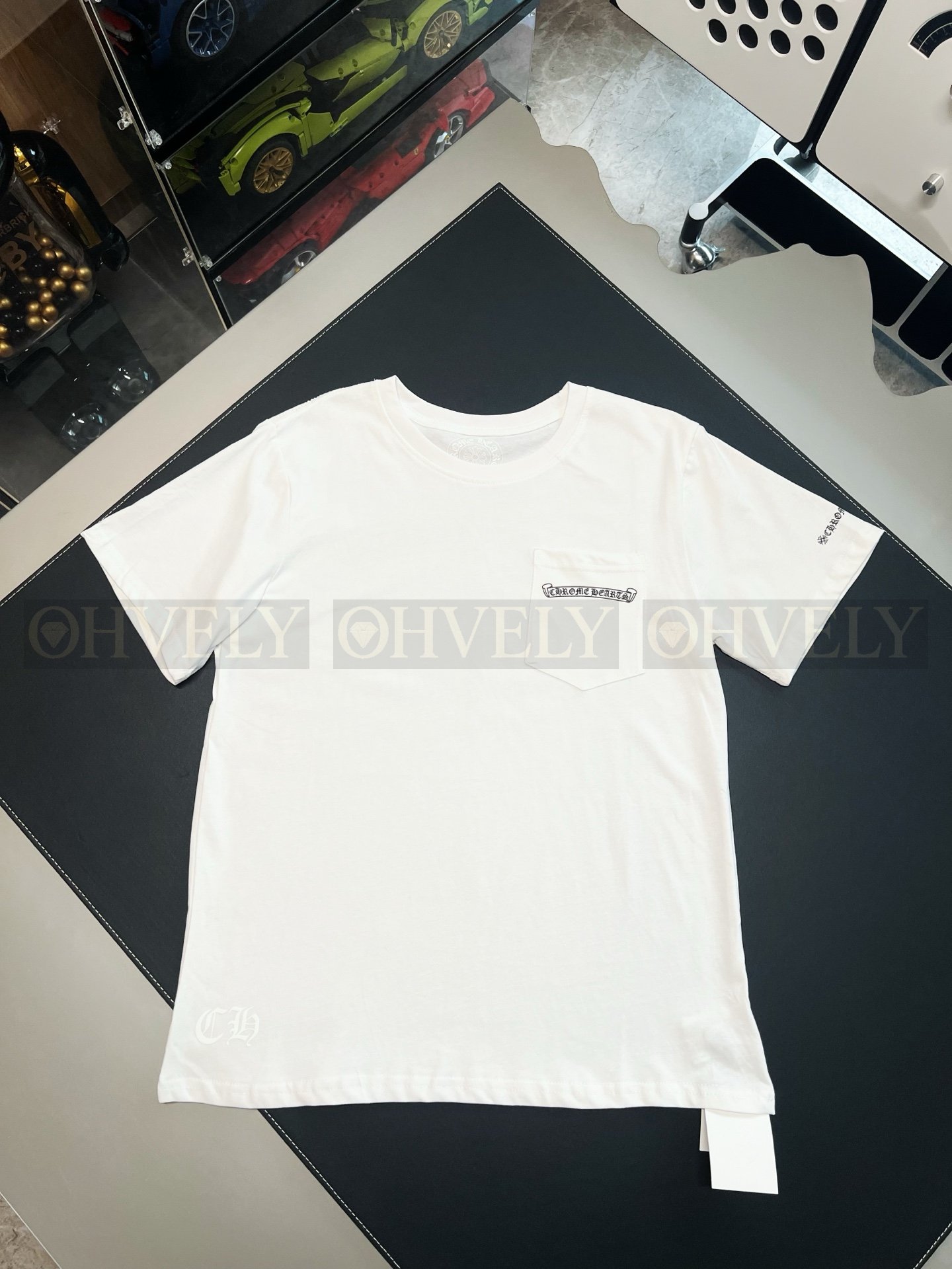 【 ZP버전 】크롬하츠 Chrome Hearts 세메터리 크로스 티셔츠 상품 썸네일