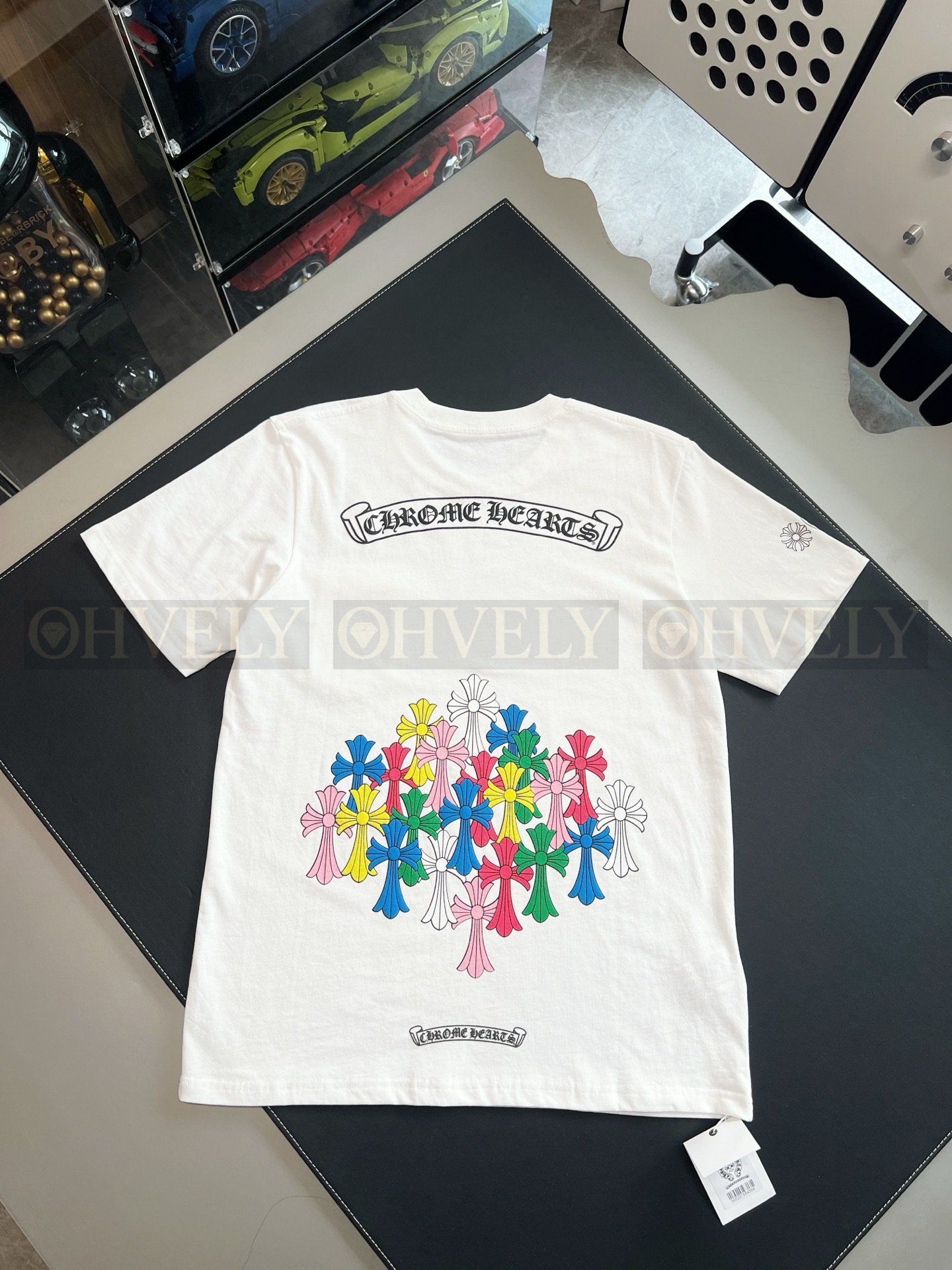 【 ZP버전 】크롬하츠 Chrome Hearts 멀티 컬러 세메터리 크로스 티셔츠 상품 썸네일
