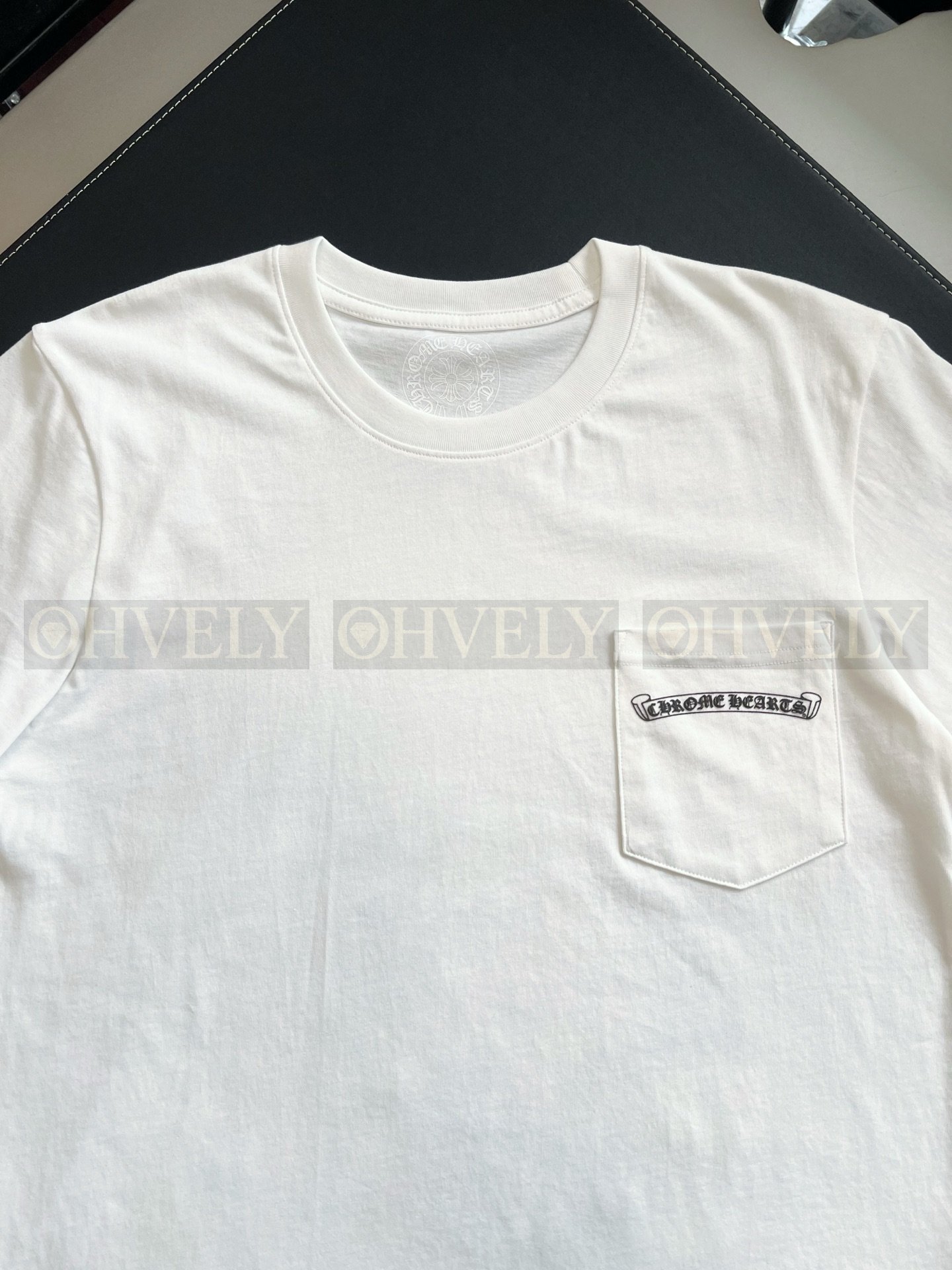 【 ZP버전 】크롬하츠 Chrome Hearts 멀티 컬러 세메터리 크로스 티셔츠 상품 썸네일