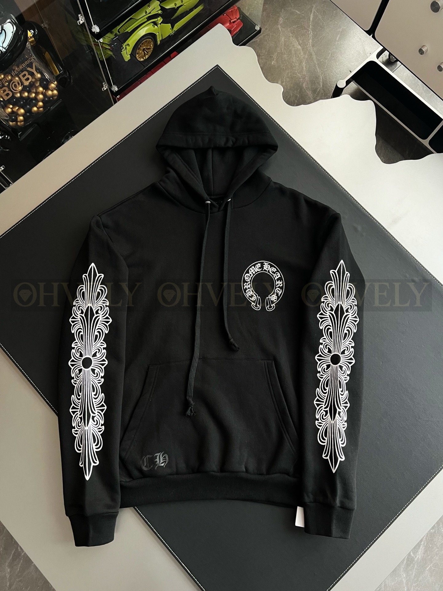 【 ZP버전 】크롬하츠 Chrome Hearts 호스슈 플로럴 크로스 후드 티셔츠 상품 썸네일
