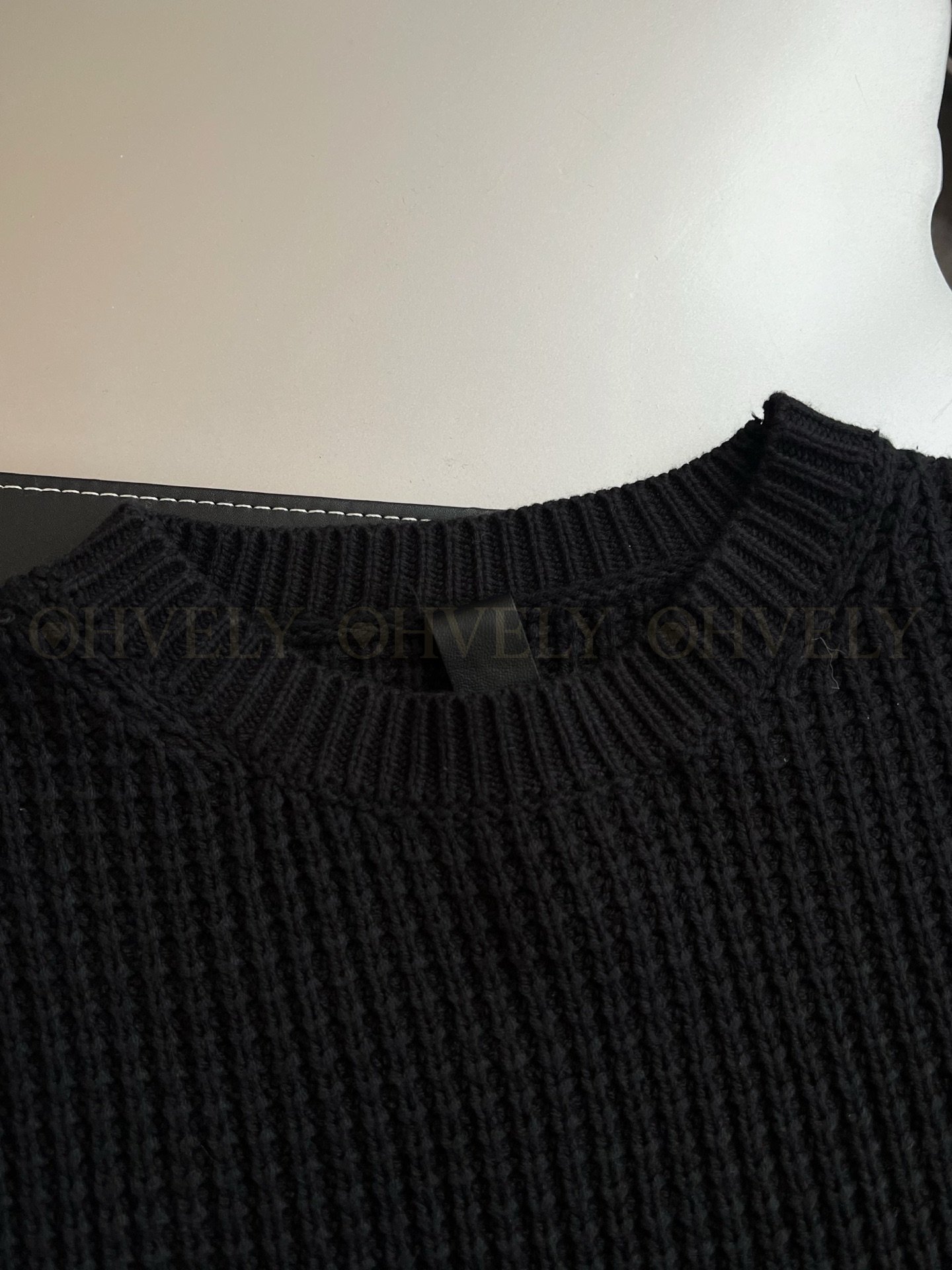 【 ZP버전 】크롬하츠 Chrome Hearts 크로스 패치 와플 니트 스웨터 상품 썸네일