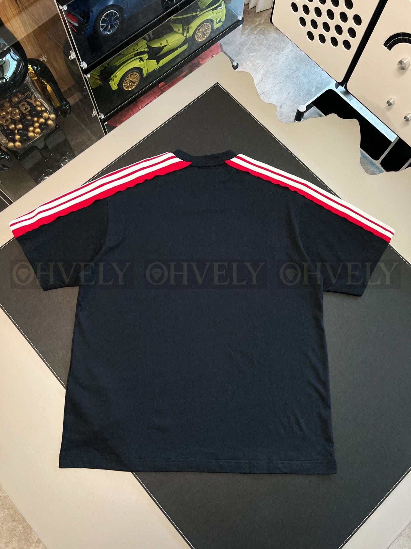 【 ZP버전 】발렌시아가 Balenciaga 아디다스 콜라보 스트라이프 반팔 티셔츠 상품 썸네일