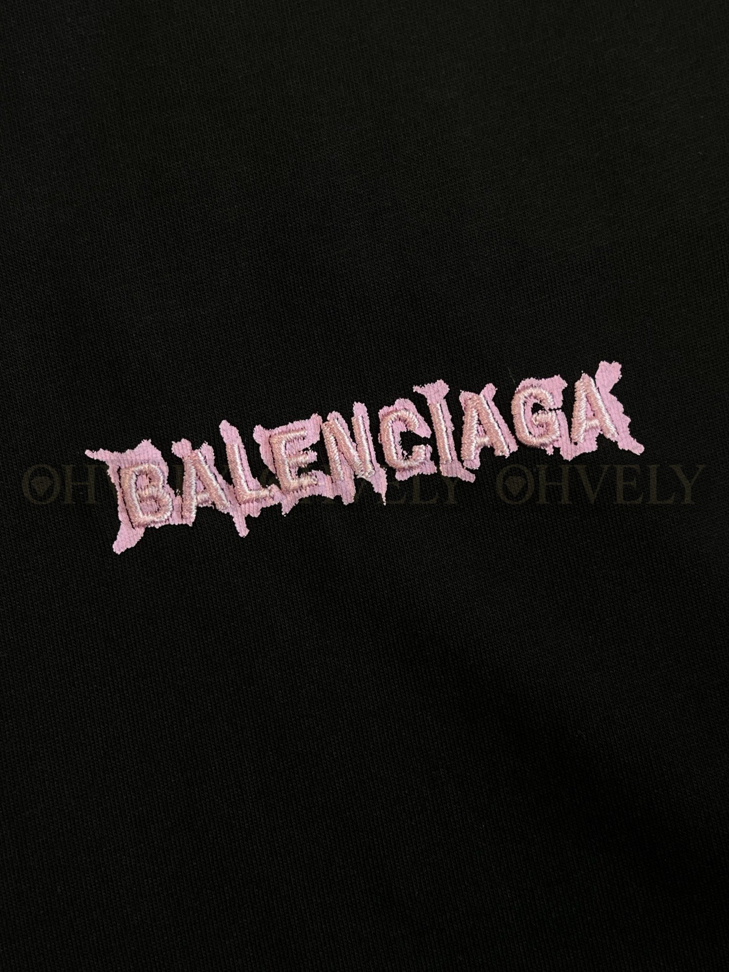 【 ZP버전 】발렌시아가 Balenciaga 핑크 로고 자수 티셔츠 블랙 상품 썸네일
