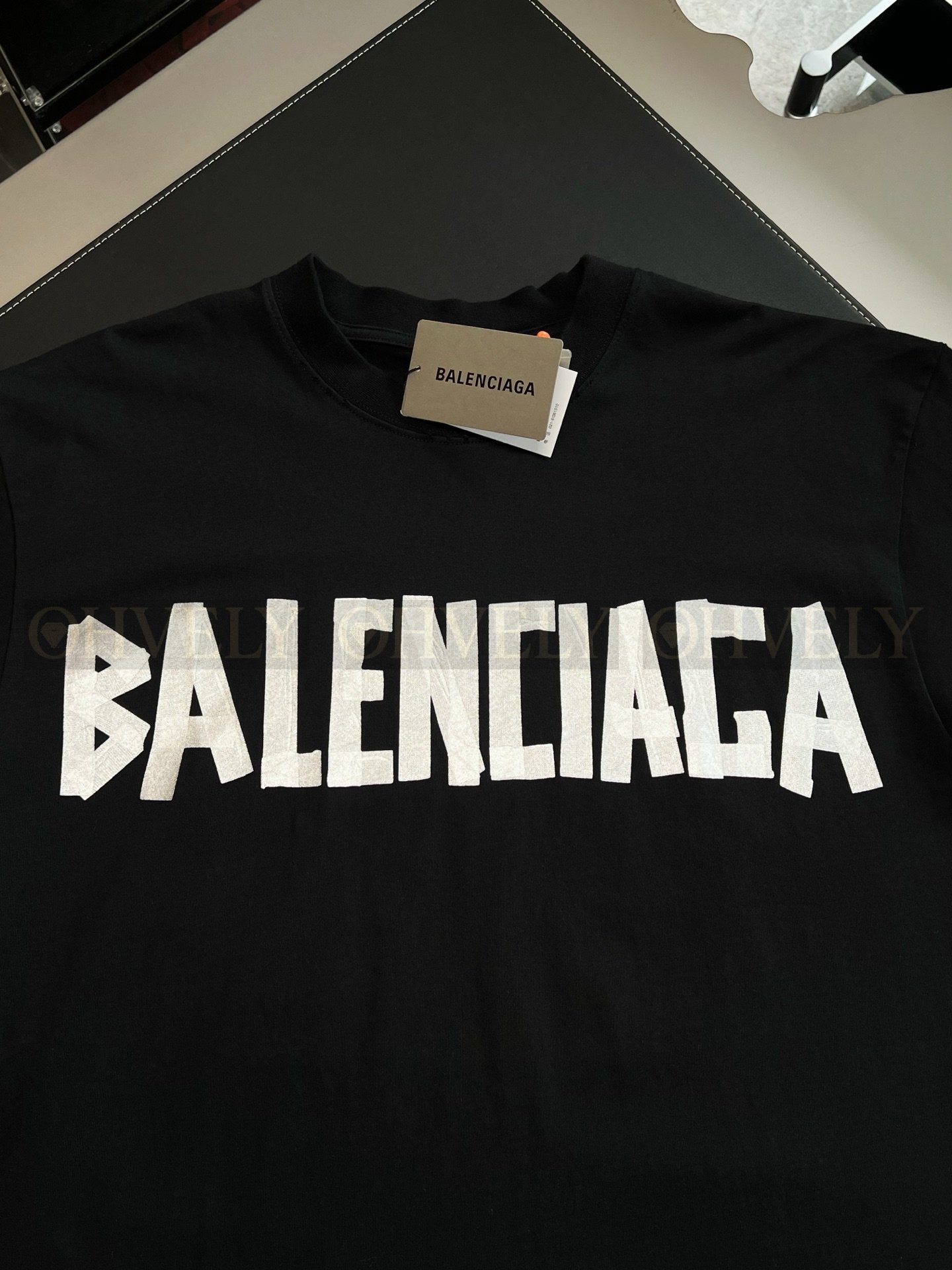 【 ZP버전 】발렌시아가 Balenciaga 테이프 타입 로고 프린트 반팔 티셔츠 상품 썸네일