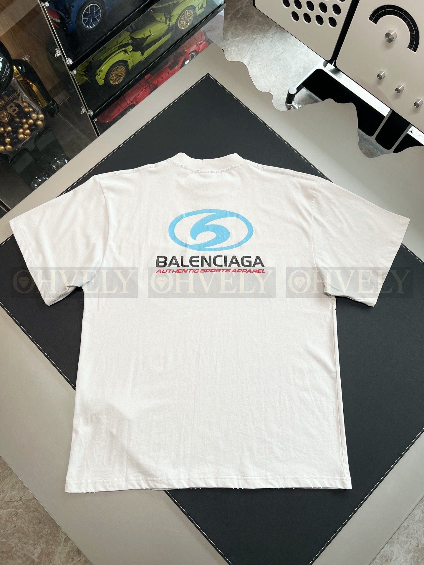 【 ZP버전 】발렌시아가 Balenciaga "This Is Not A New T-Shirt" 그래픽 프린트 티셔츠 상품 썸네일