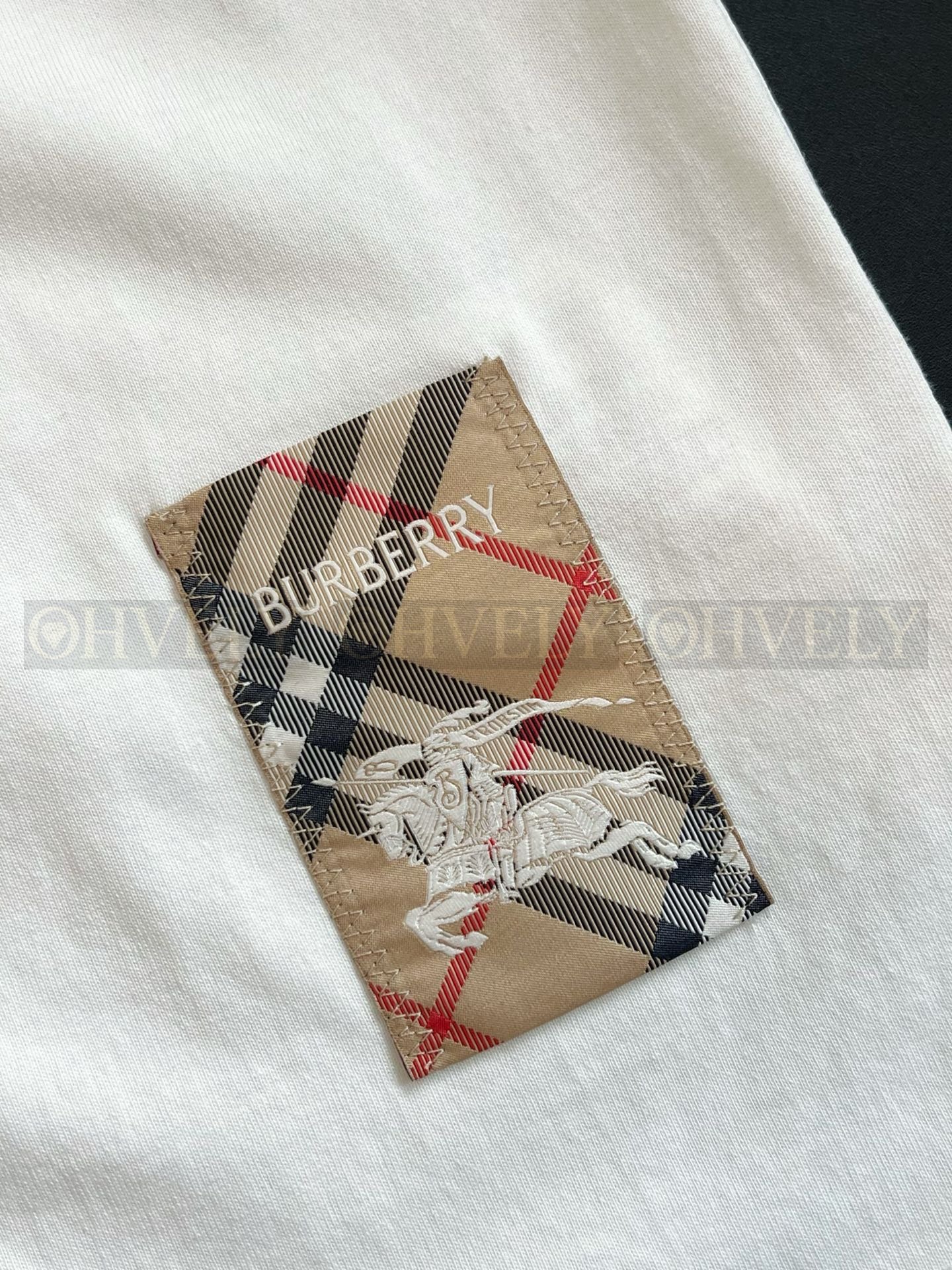 【 ZP버전 】버버리 Burberry 체크 라벨 면 티셔츠 상품 썸네일