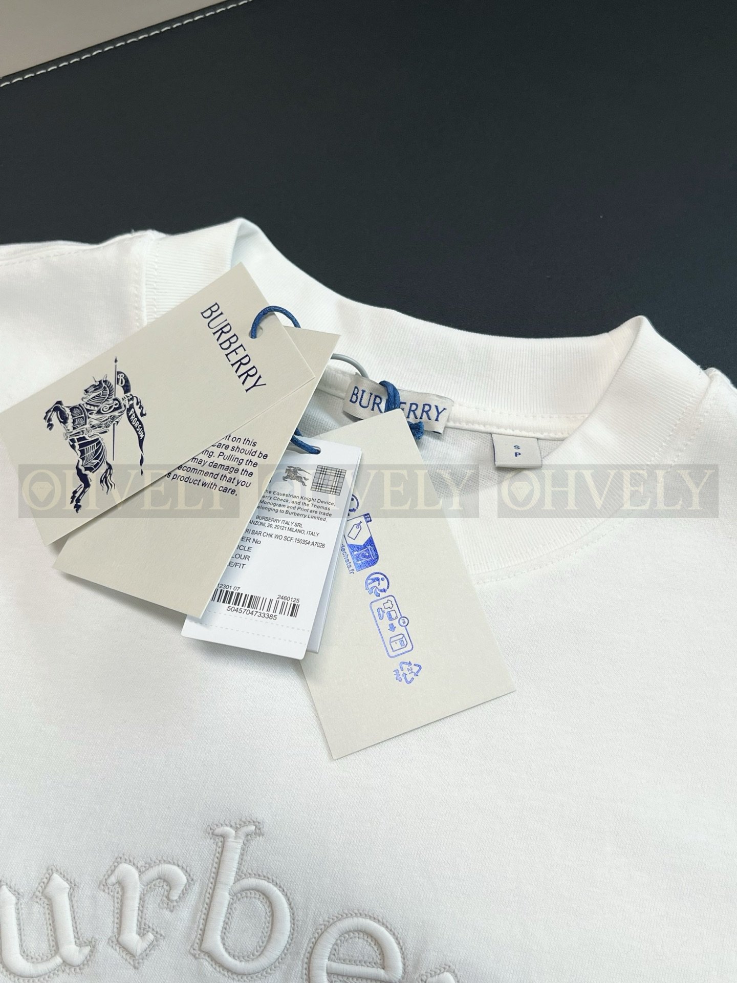 【 ZP버전 】버버리 Burberry 고딕 로고 자수 면 티셔츠 상품 썸네일