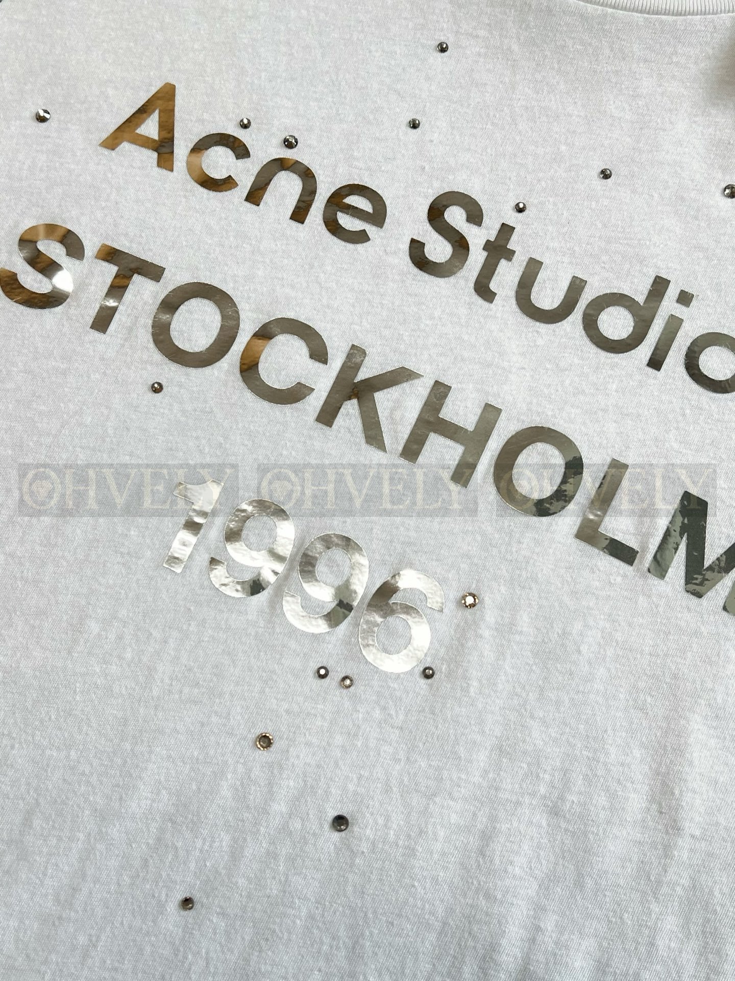 【 ZP버전 】아크네 스튜디오 Acne Studios 스톡홀름 1996 라인스톤 로고 티셔츠 상품 썸네일