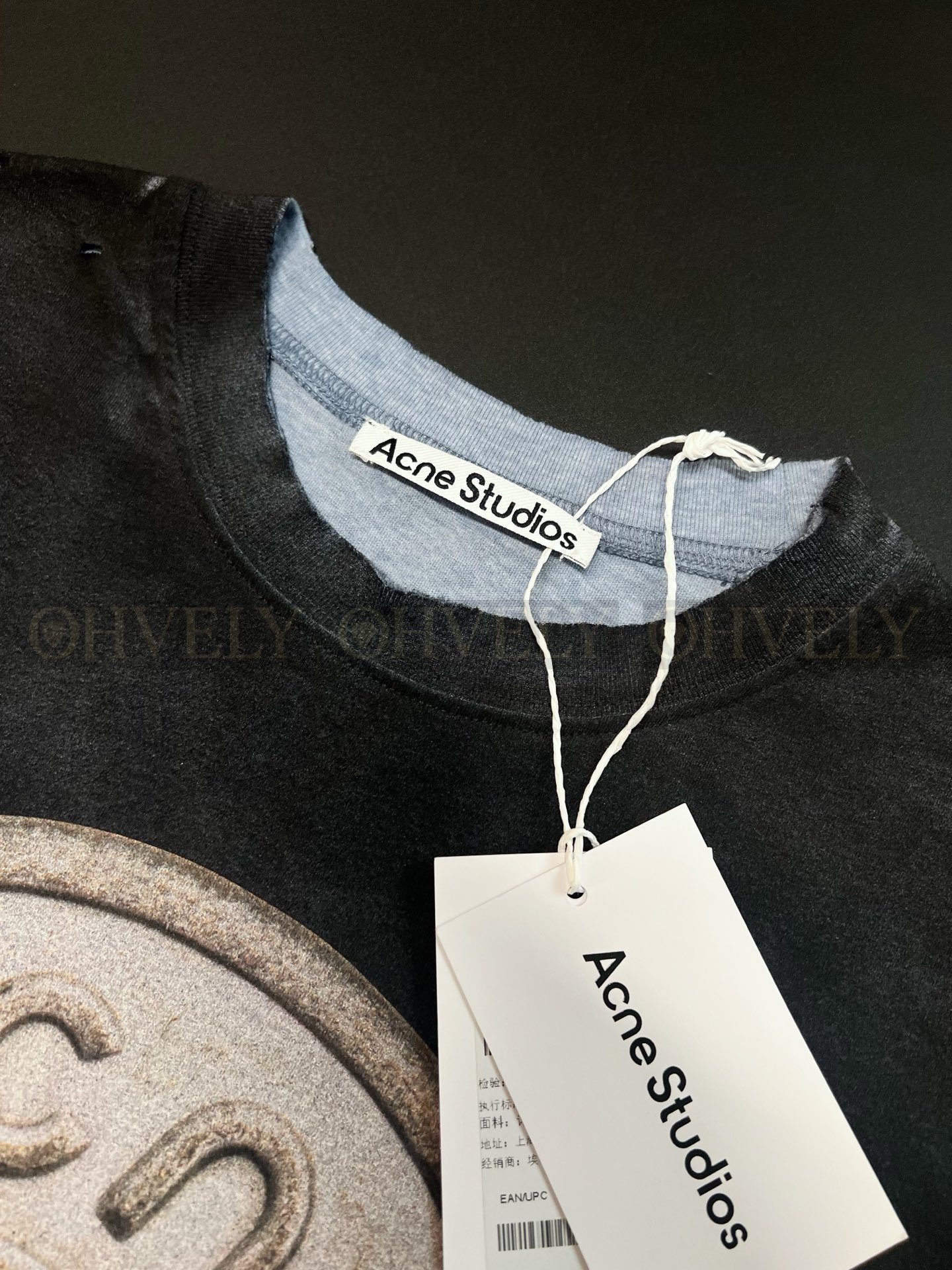 【 ZP버전 】아크네 스튜디오 Acne Studios 코인 로고 프린트 디스트레스드 티셔츠 상품 썸네일
