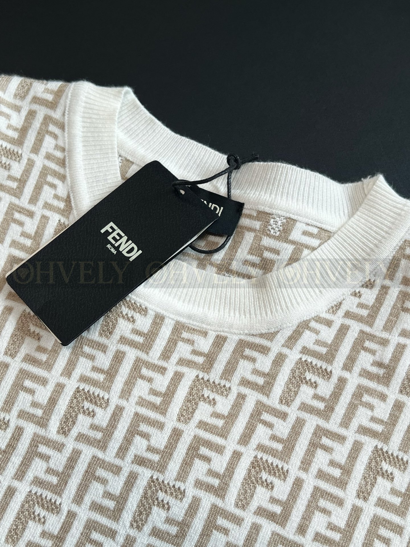 【 ZP버전 】펜디 Fendi FF 자카드 니트 반팔 티셔츠 상품 썸네일