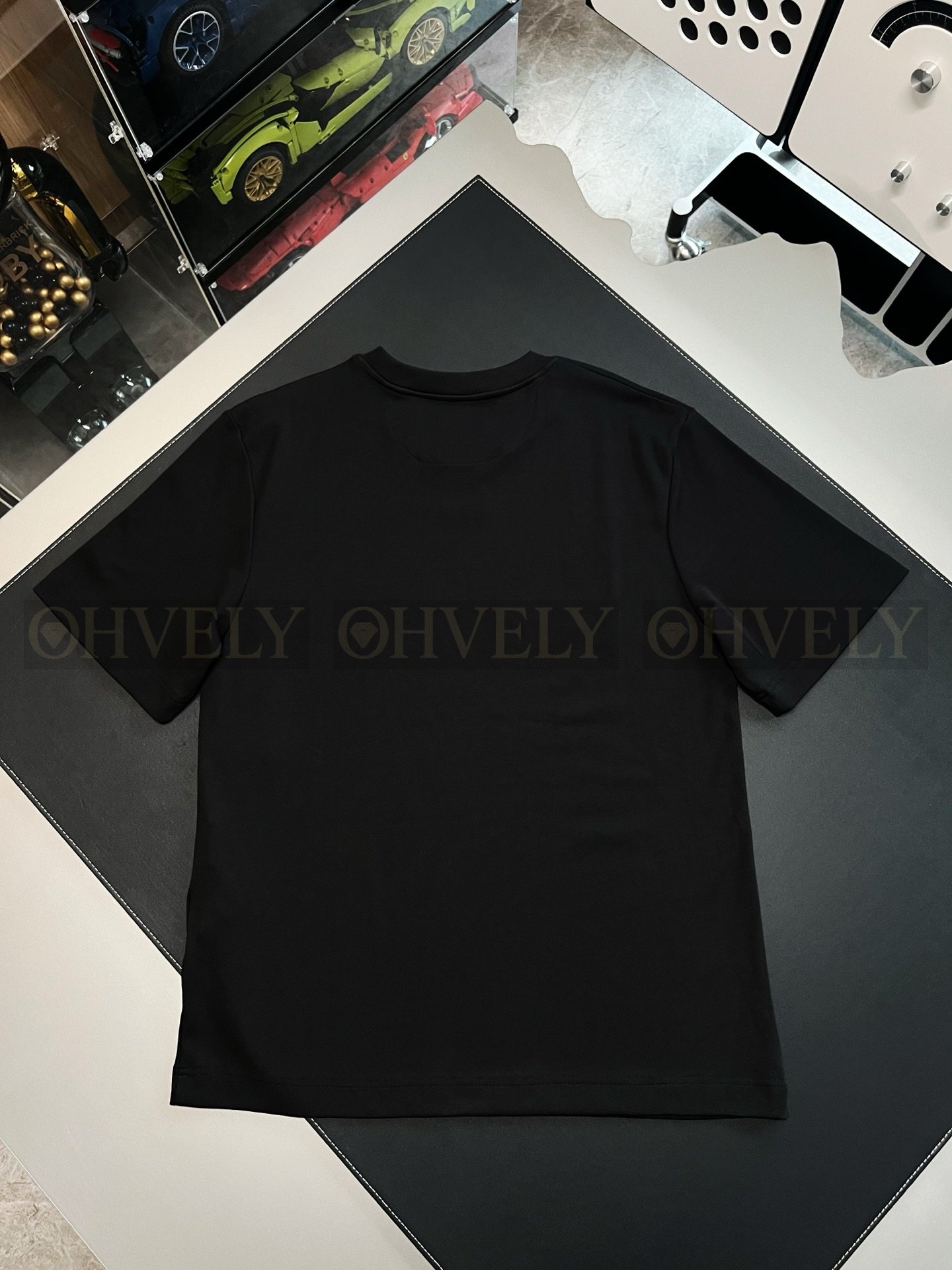 【 ZP버전 】펜디 Fendi FF 로고 코듀로이 패치 티셔츠 상품 썸네일
