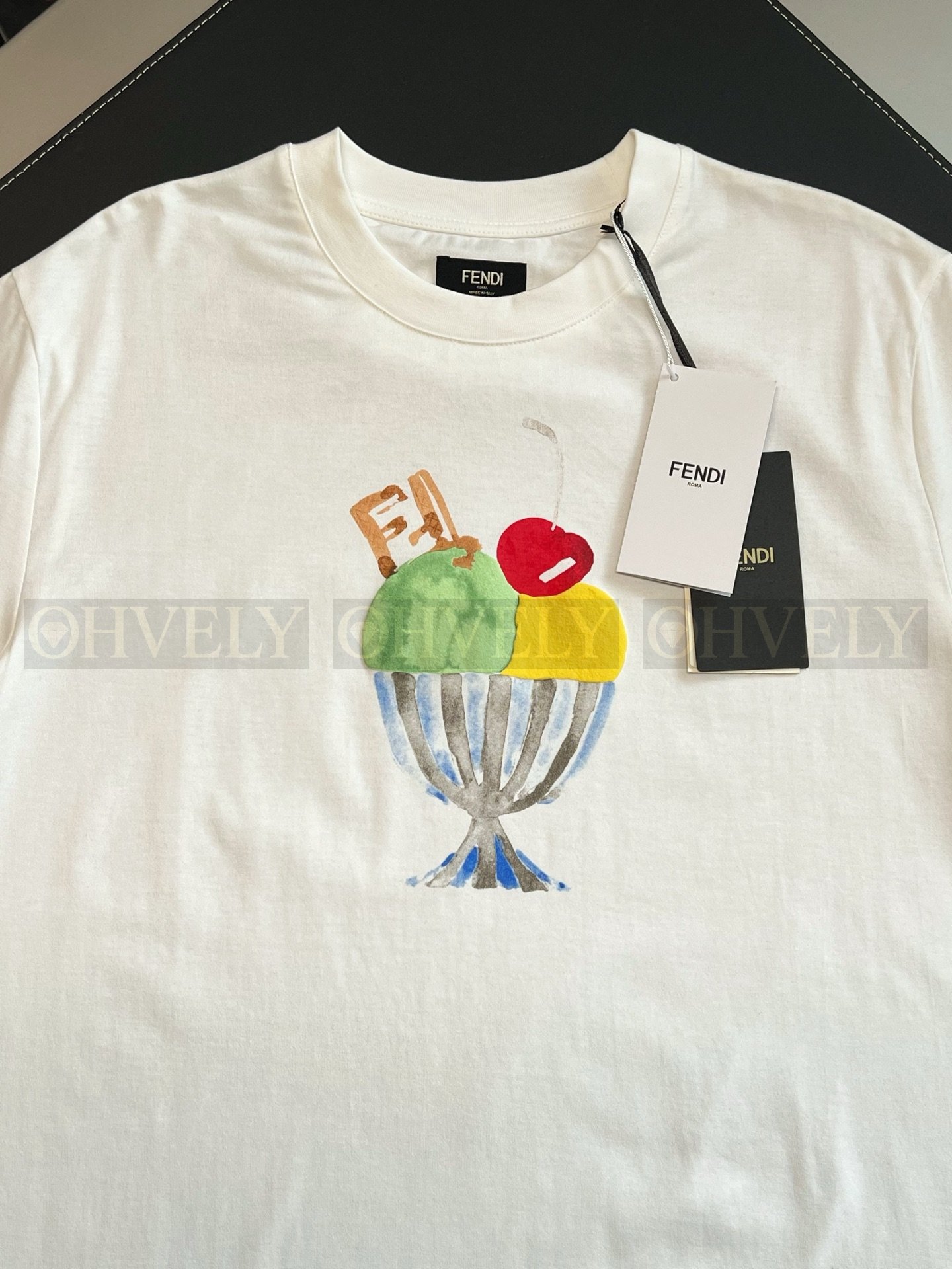 【 ZP버전 】펜디 Fendi 아이스크림 로고 자수 티셔츠 상품 썸네일
