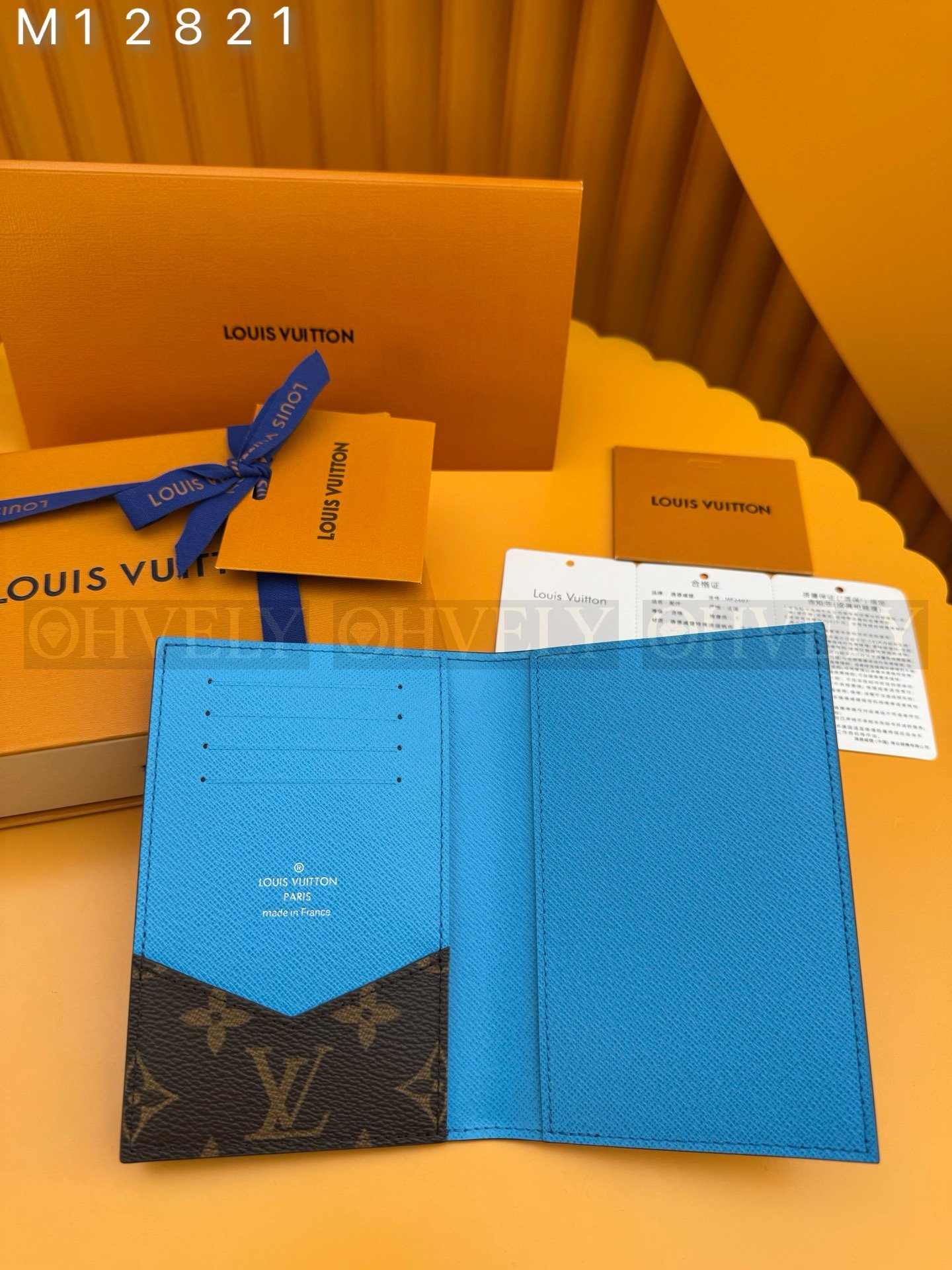 【 ZP 버전 】루이비통 Louis Vuitton 패스포트 커버 모노그램 블루 상품 썸네일