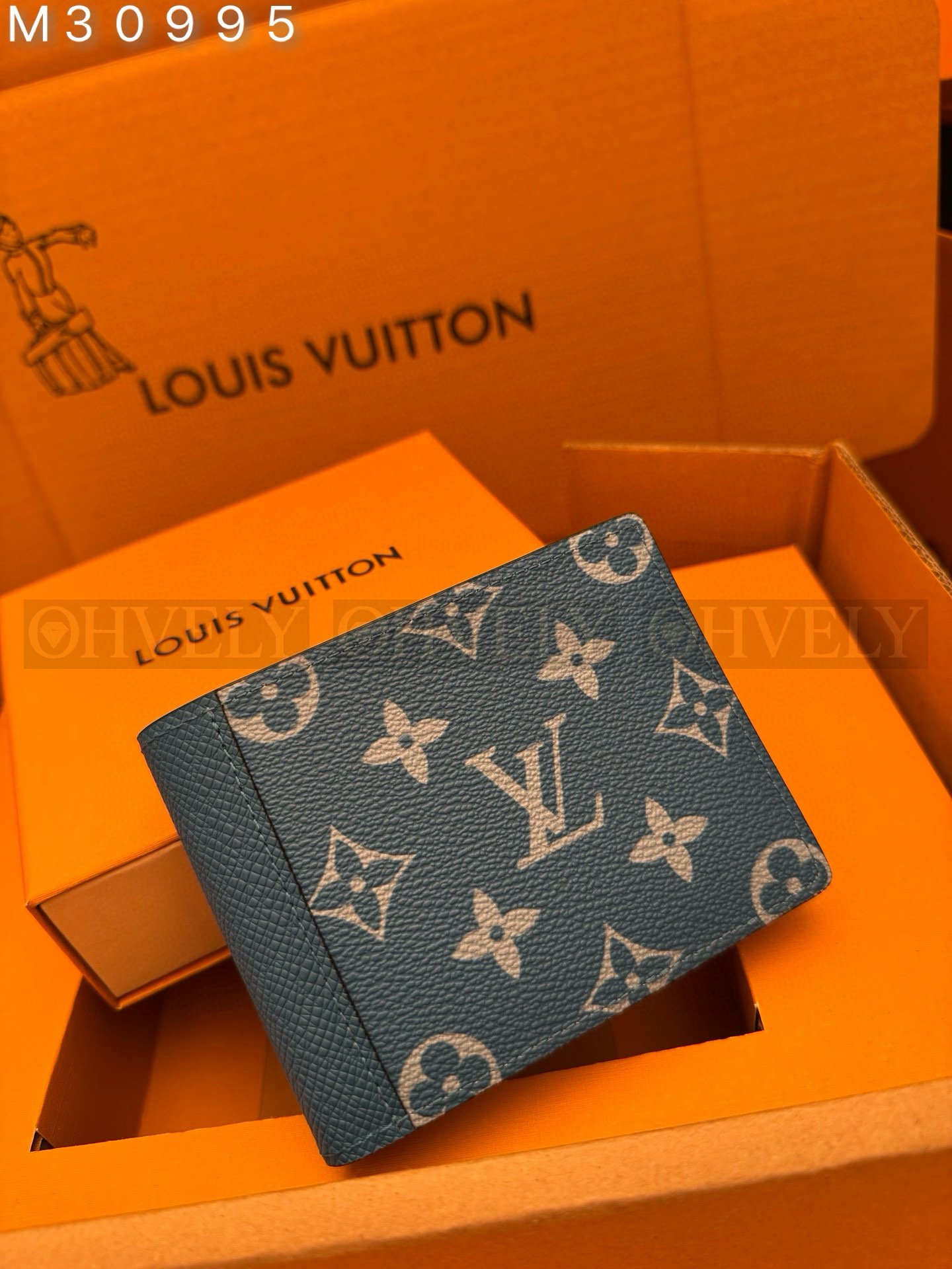 【 ZP 버전 】루이비통 Louis Vuitton 멀티플 월릿 모노그램 타이가 블루 상품 썸네일