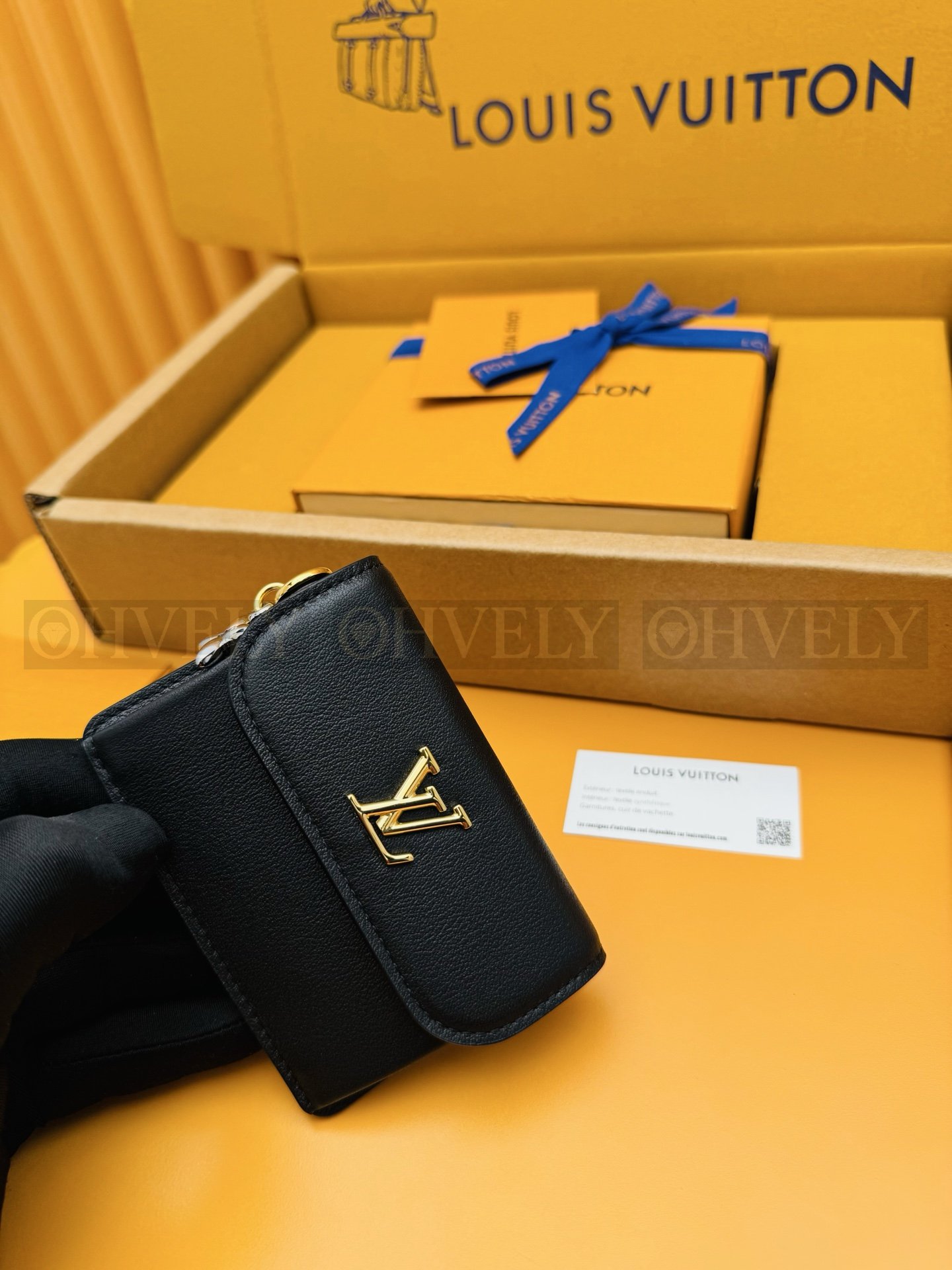 【 ZP 버전 】 루이비통 타이니 렉토 벌소 카드 홀더 LV 블룸 블랙 상품 썸네일
