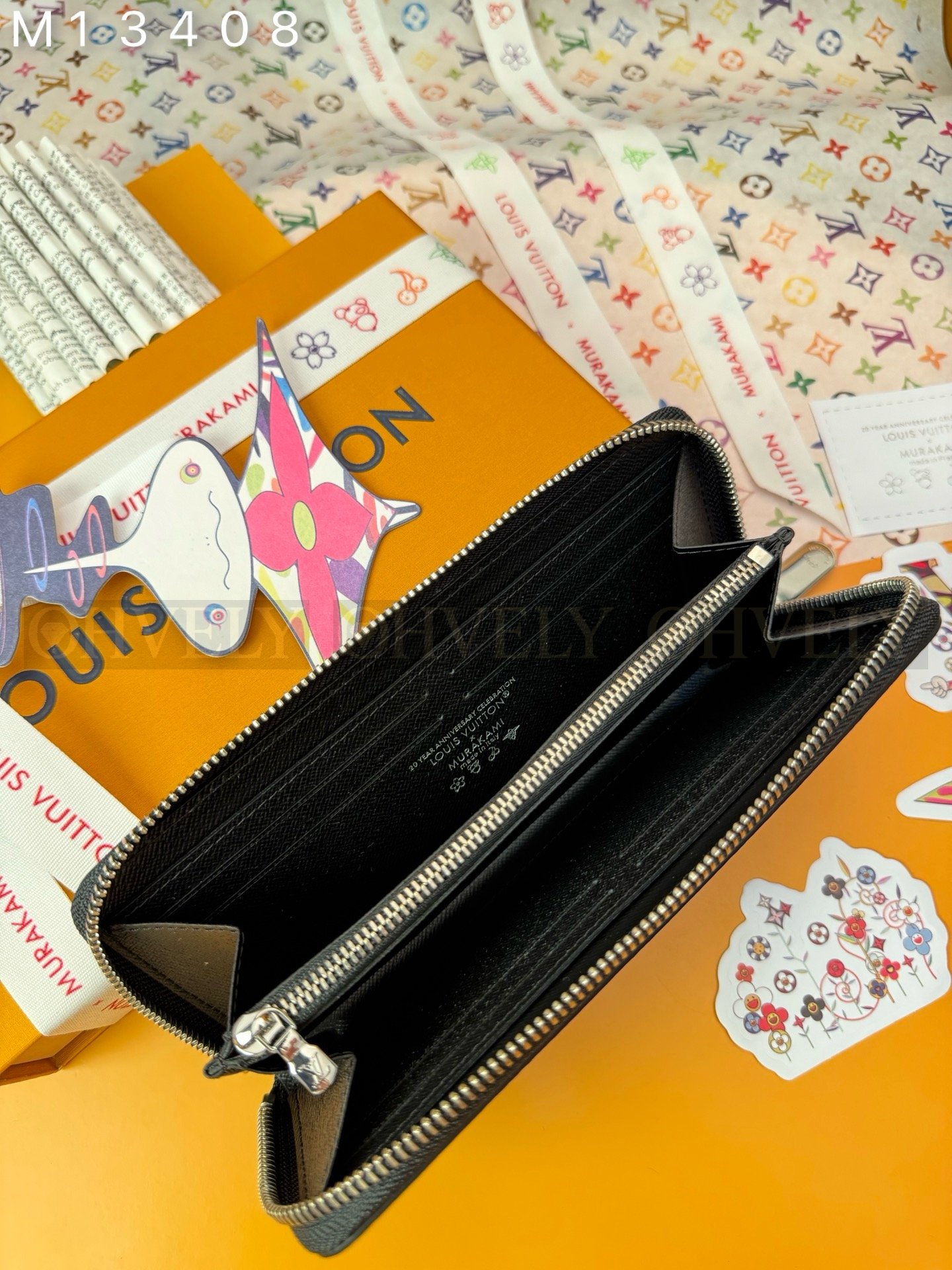 【 ZP 버전 】루이비통 LV x TM 빅토린 월릿 블랙 멀티컬러 상품 썸네일
