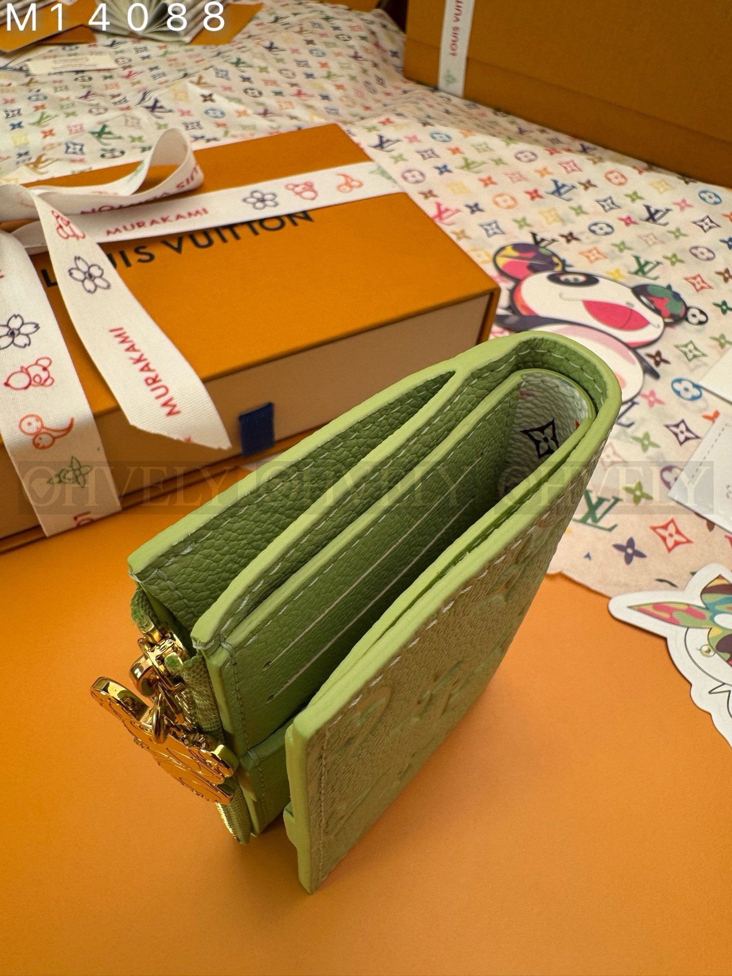 【 ZP 버전 】 루이비통 x 무라카미 다카시 앙프렝뜨 리사 월릿 그린 상품 썸네일