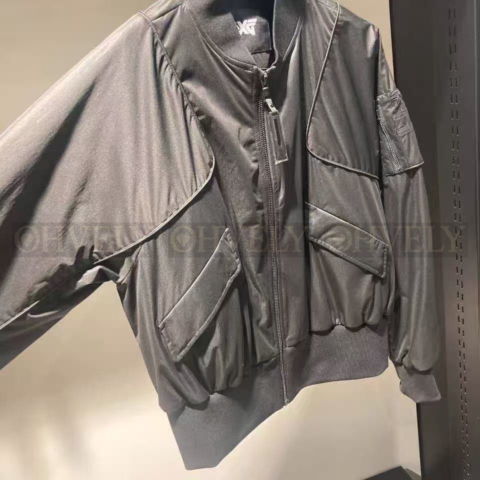 PXG 여성 멀티 포켓 디테일 시보리 풀집업 골프 항공점퍼 블루종 자켓 (블랙) 상품 썸네일