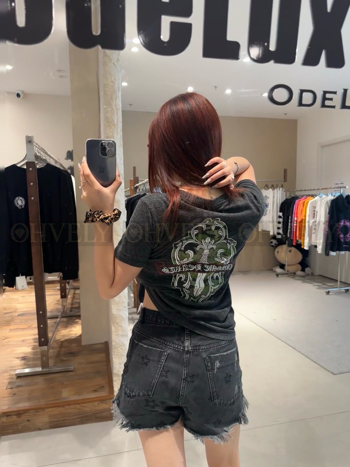 【 ZP버전 】크롬하츠 브이넥 카모 플랙 크랙 대거 한정판 반팔 티셔츠 블랙 상품 썸네일