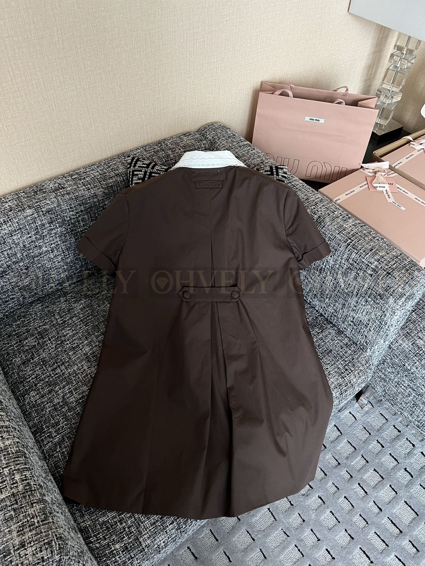 【 ZP버전 】미우미우 배색 피터팬 칼라 브라운 원피스 상품 썸네일