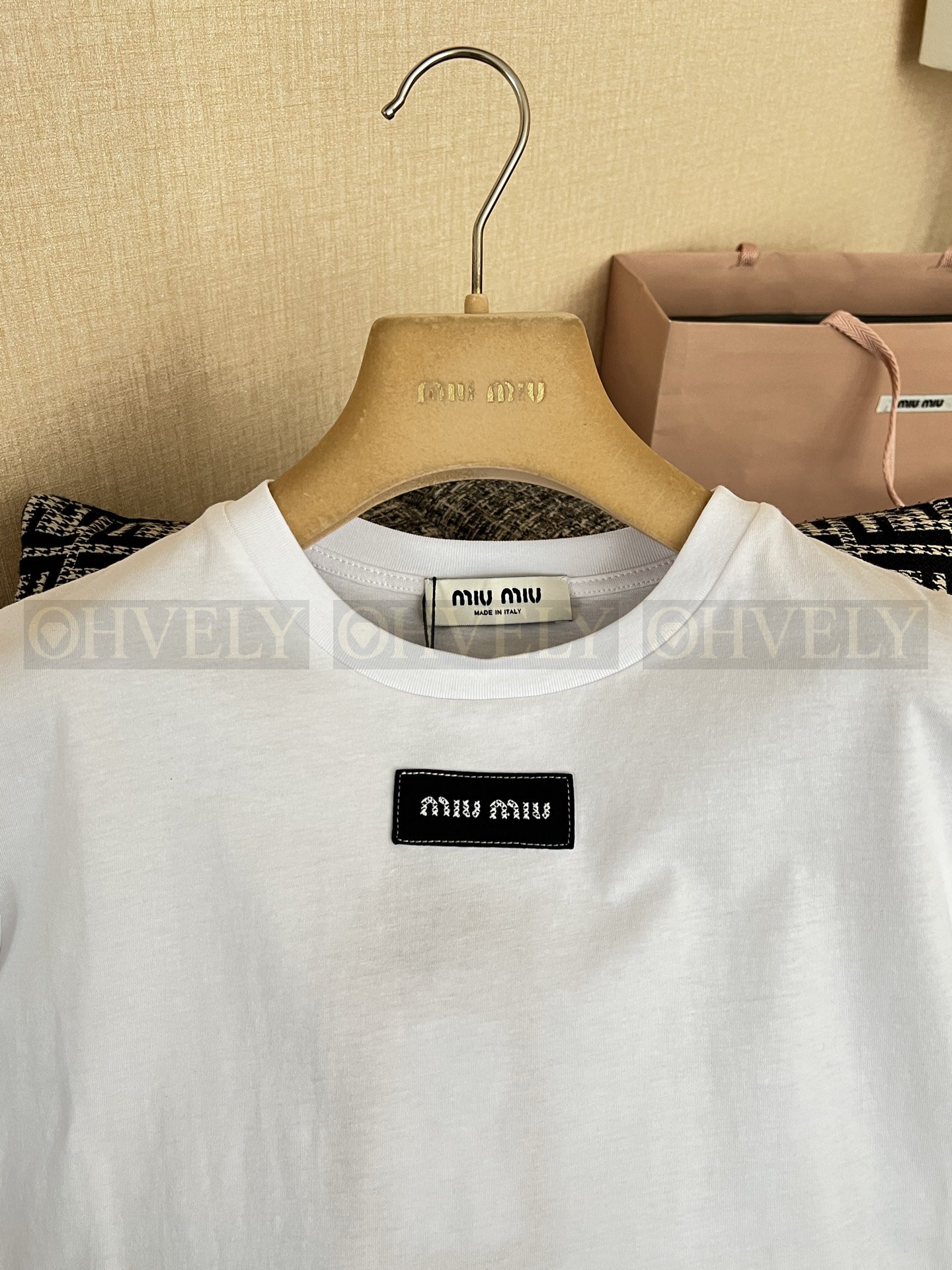 【 ZP버전 】MIU 신형 블랙 라벨 반팔 티셔츠 상품 썸네일